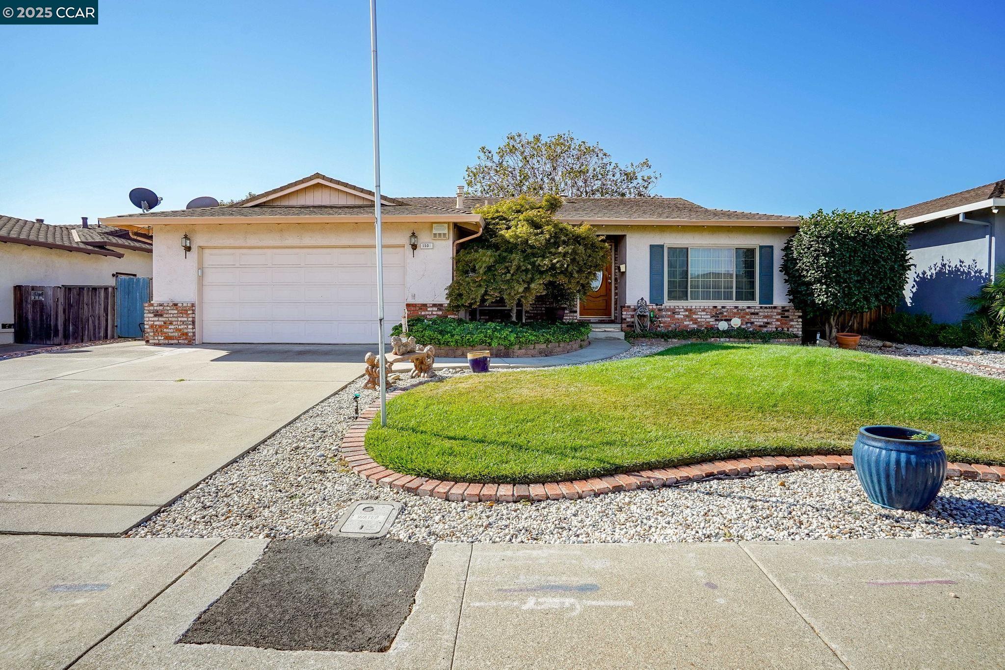 Detail Gallery Image 1 of 24 For 1508 Yellowstone Dr, Antioch,  CA 94509 - 4 Beds | 2 Baths
