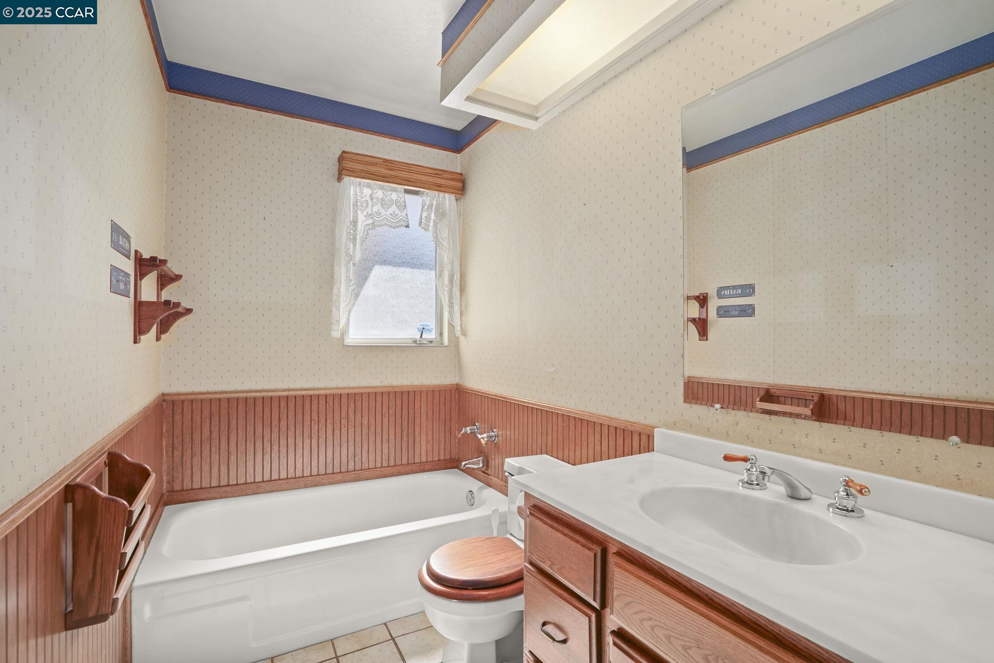 Detail Gallery Image 18 of 24 For 1508 Yellowstone Dr, Antioch,  CA 94509 - 4 Beds | 2 Baths
