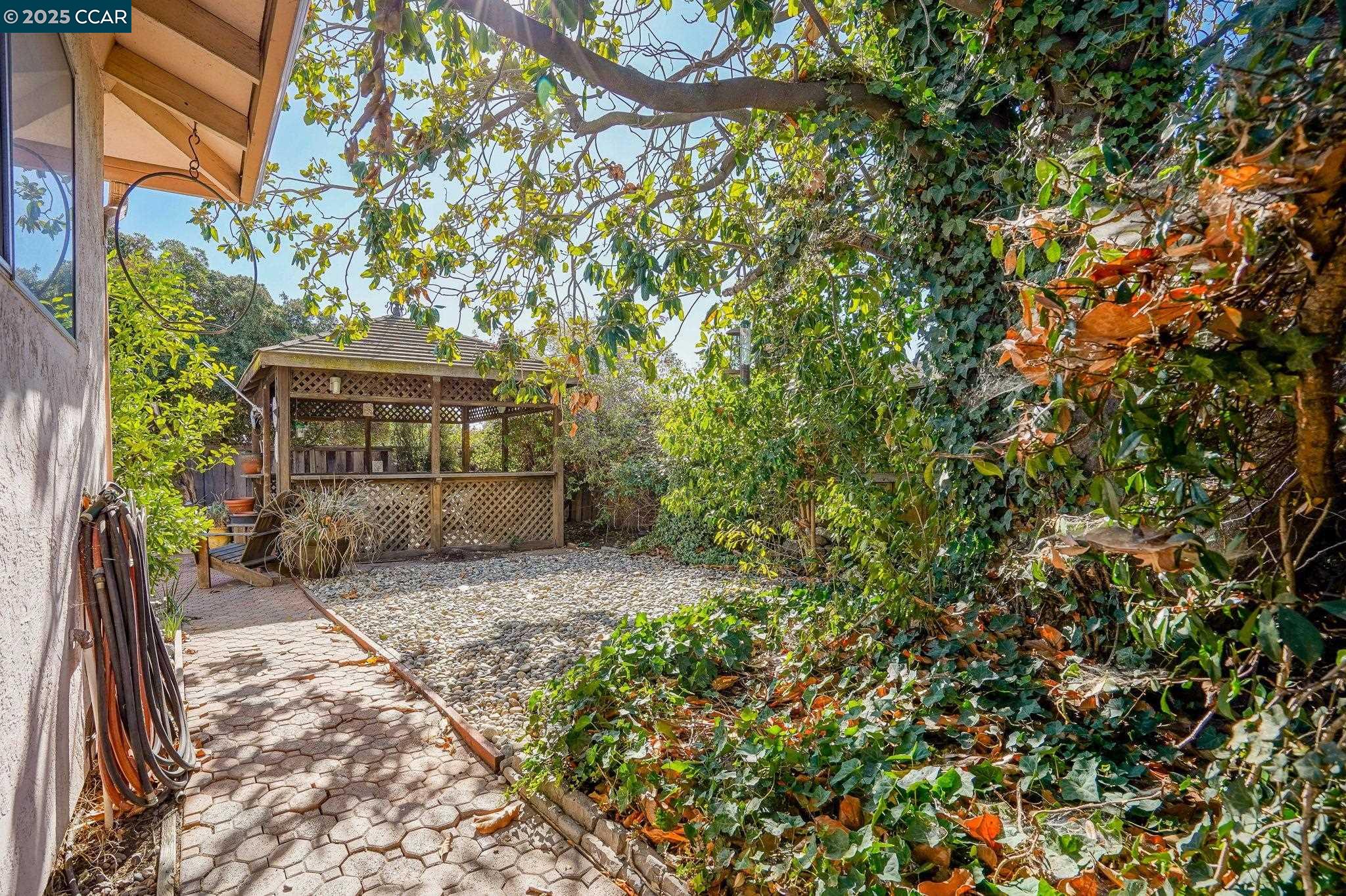 Detail Gallery Image 21 of 24 For 1508 Yellowstone Dr, Antioch,  CA 94509 - 4 Beds | 2 Baths