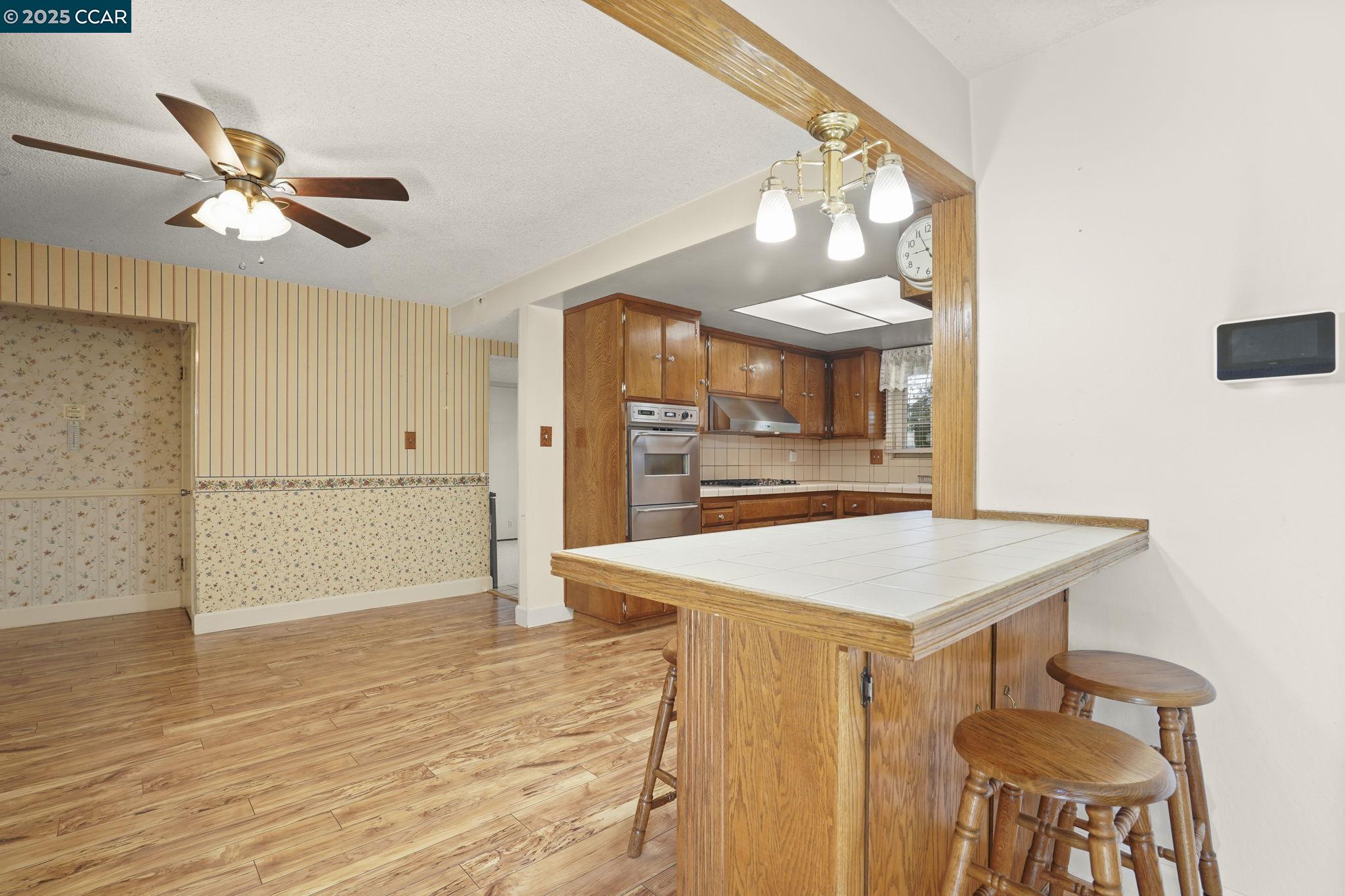 Detail Gallery Image 6 of 24 For 1508 Yellowstone Dr, Antioch,  CA 94509 - 4 Beds | 2 Baths