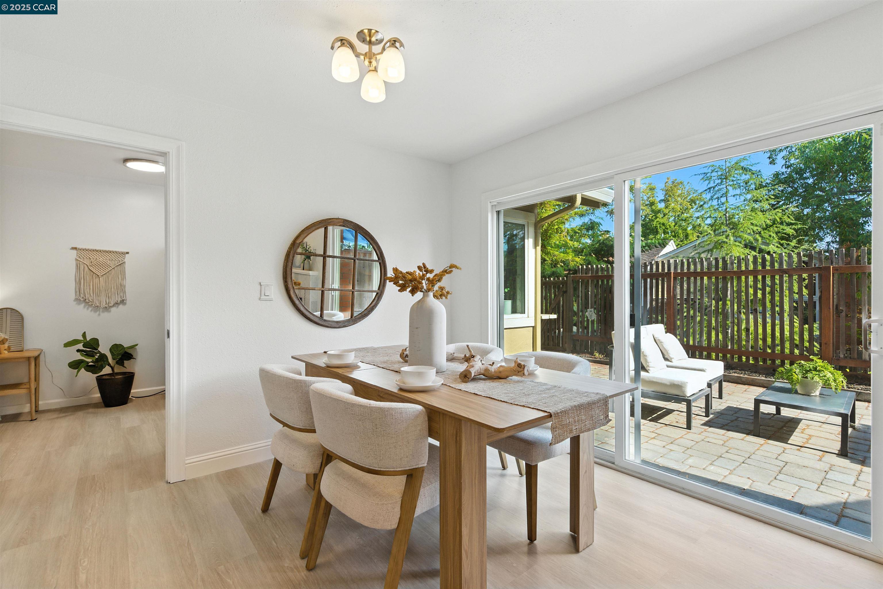 Photo #8: 41110790 Listing: Photo #8