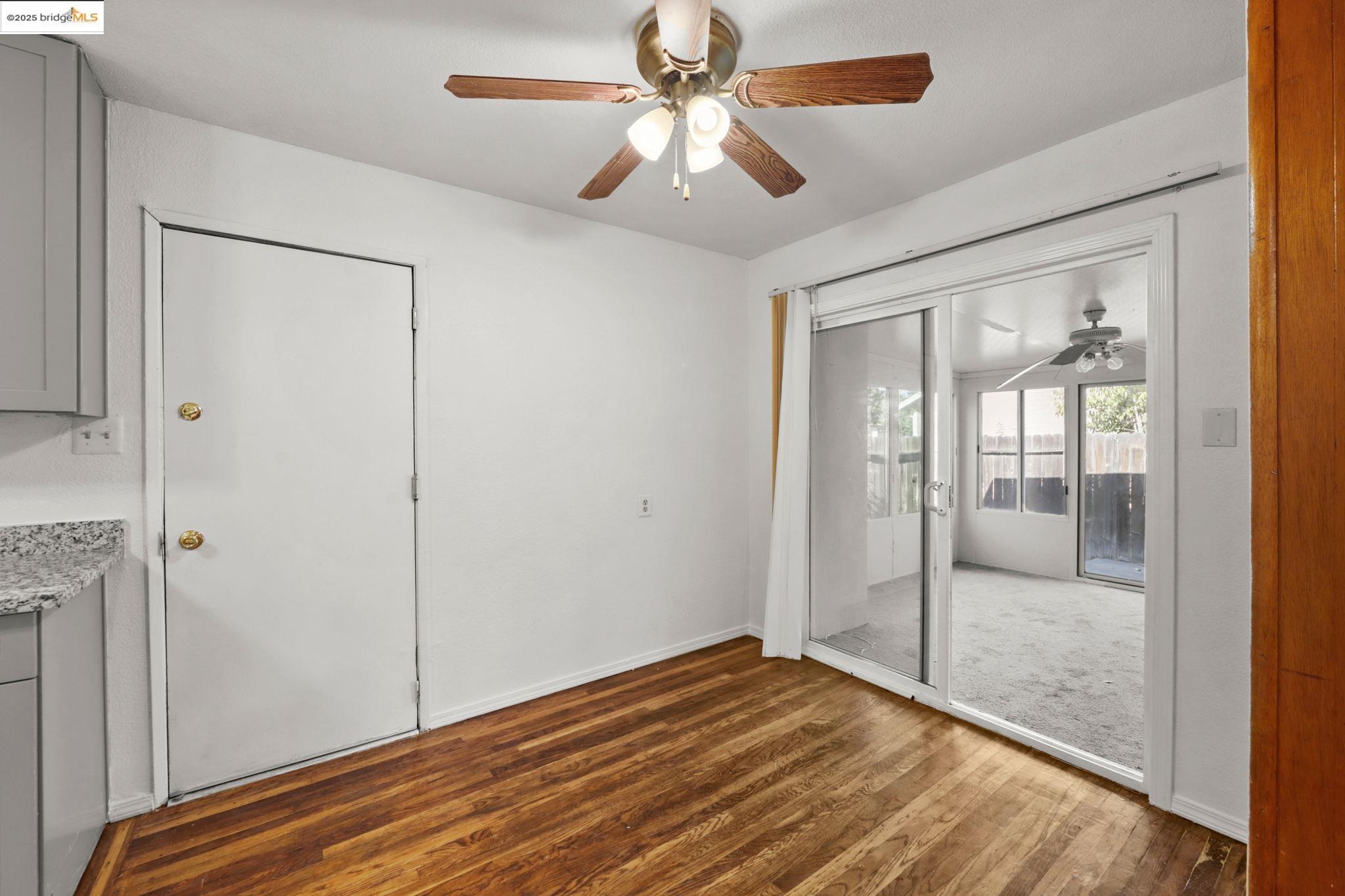 Detail Gallery Image 20 of 44 For 2100 Monifieth Way, Sacramento,  CA 95822 - 3 Beds | 1 Baths