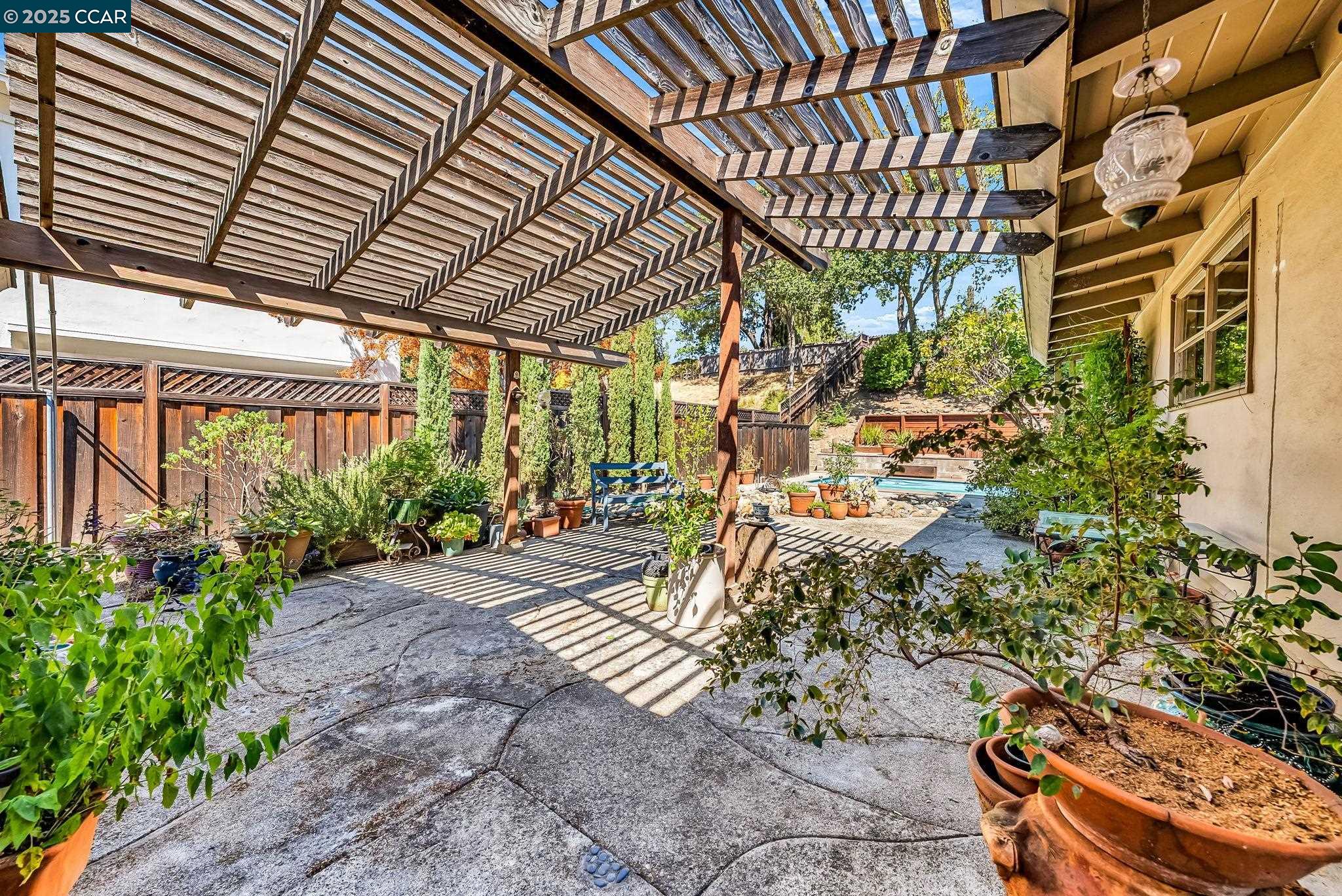 Detail Gallery Image 27 of 37 For 70 Norman Court, Walnut Creek,  CA 94595 - 3 Beds | 2 Baths