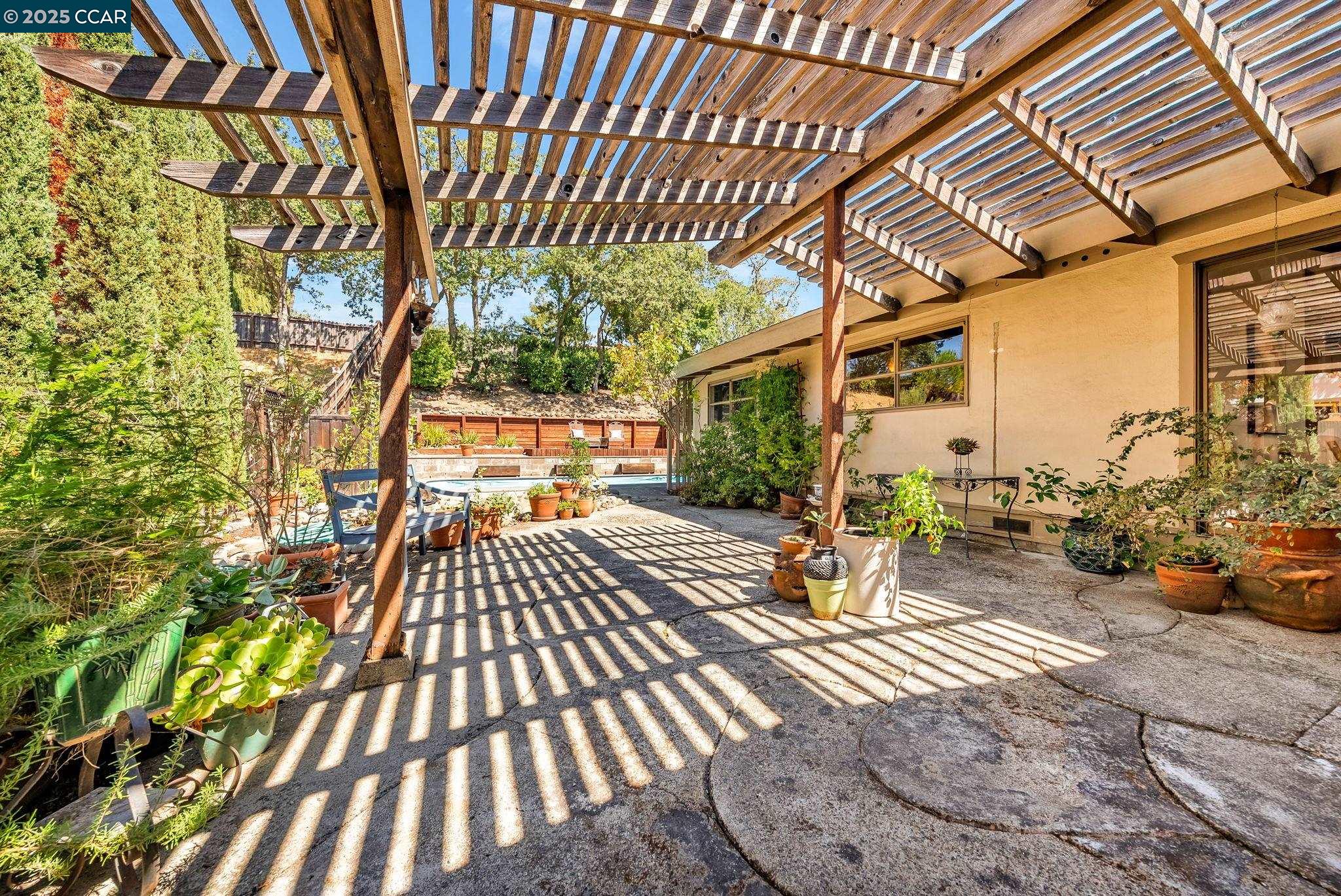Detail Gallery Image 30 of 37 For 70 Norman Court, Walnut Creek,  CA 94595 - 3 Beds | 2 Baths