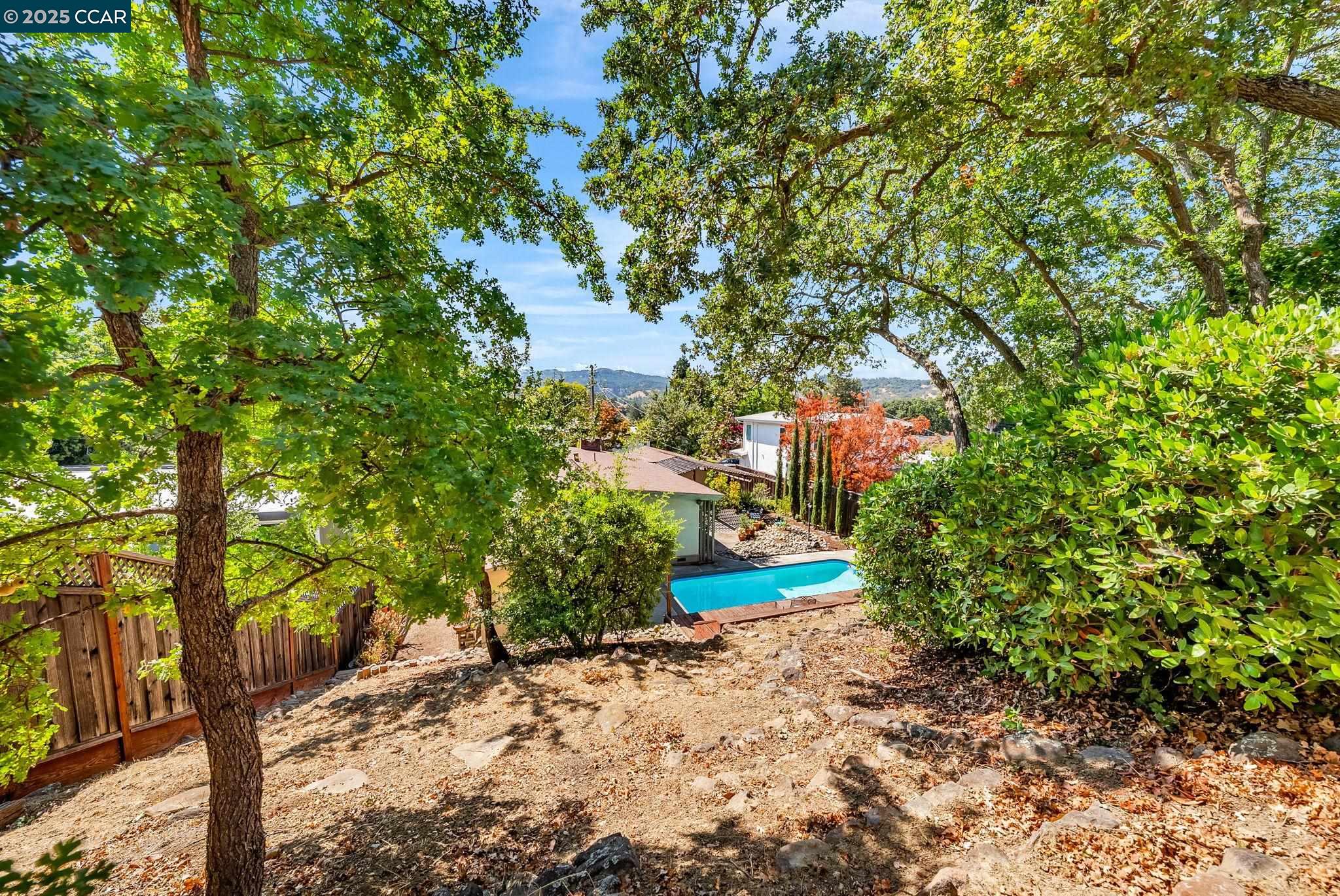 Detail Gallery Image 34 of 37 For 70 Norman Court, Walnut Creek,  CA 94595 - 3 Beds | 2 Baths
