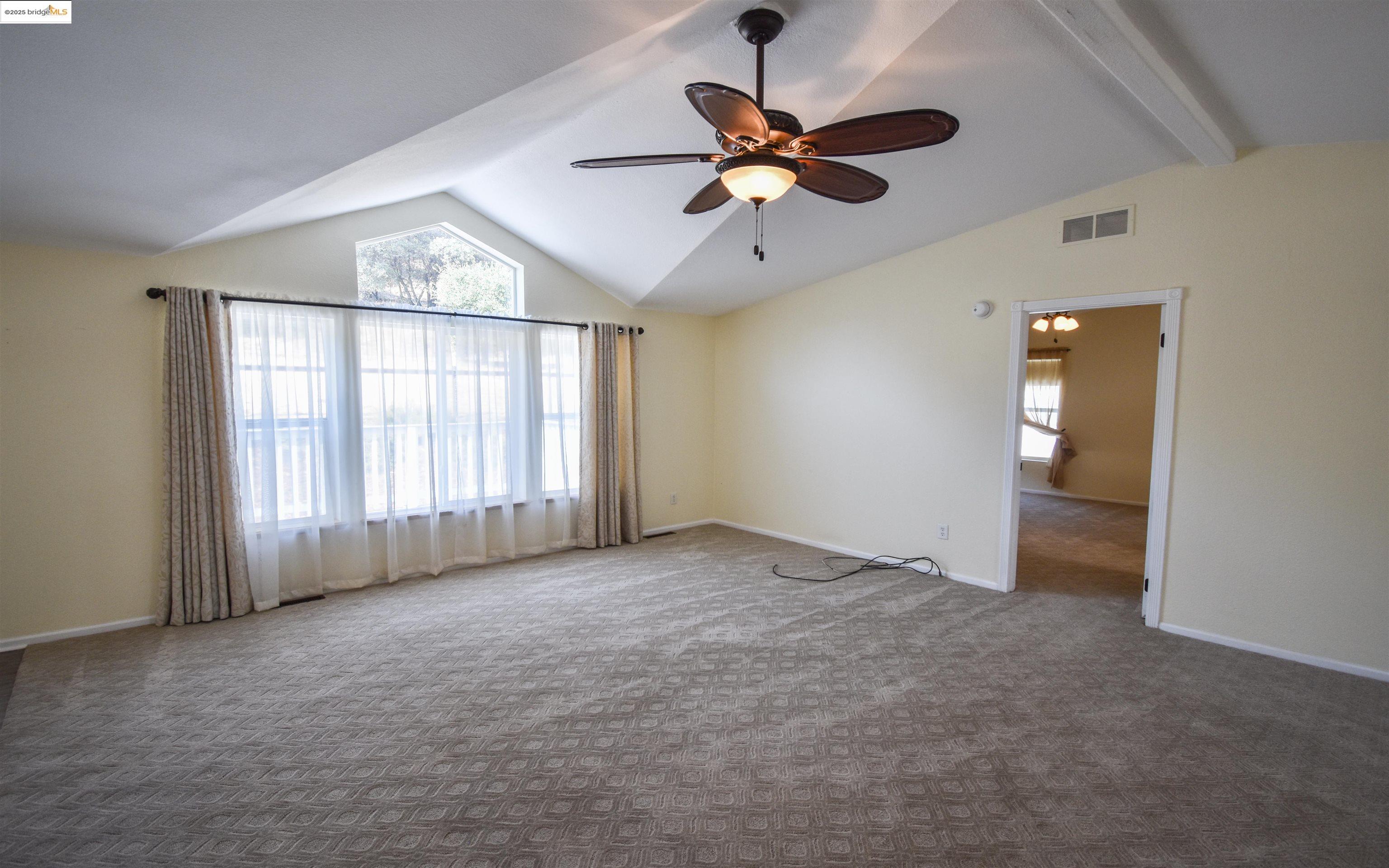 Detail Gallery Image 16 of 56 For 10303 N Airport Rd, Columbia,  CA 95310 - 3 Beds | 2 Baths