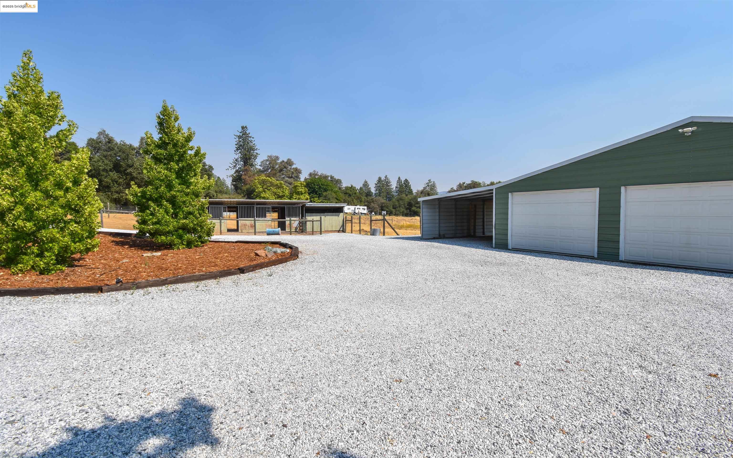 Detail Gallery Image 47 of 56 For 10303 N Airport Rd, Columbia,  CA 95310 - 3 Beds | 2 Baths