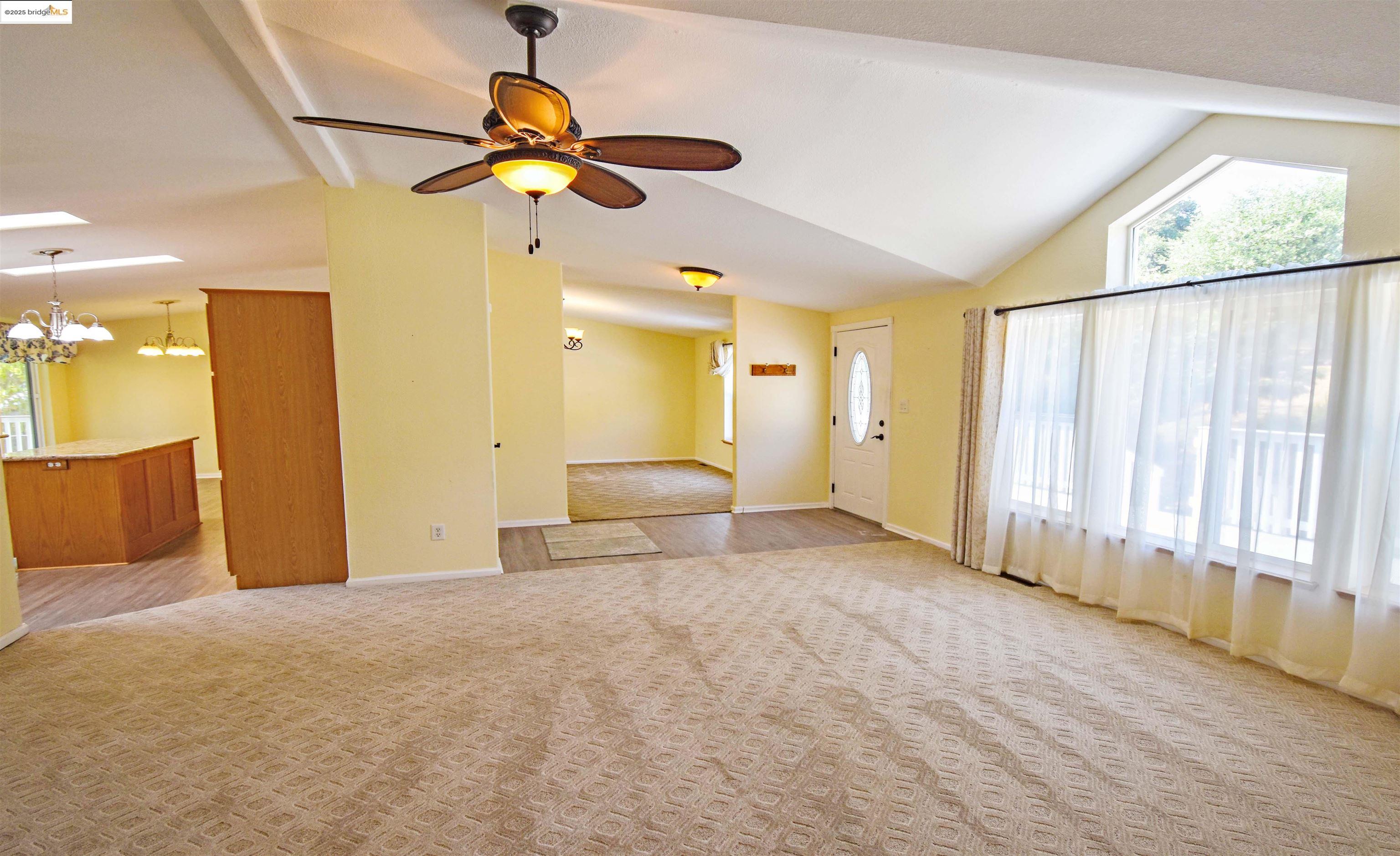 Detail Gallery Image 10 of 56 For 10303 N Airport Rd, Columbia,  CA 95310 - 3 Beds | 2 Baths