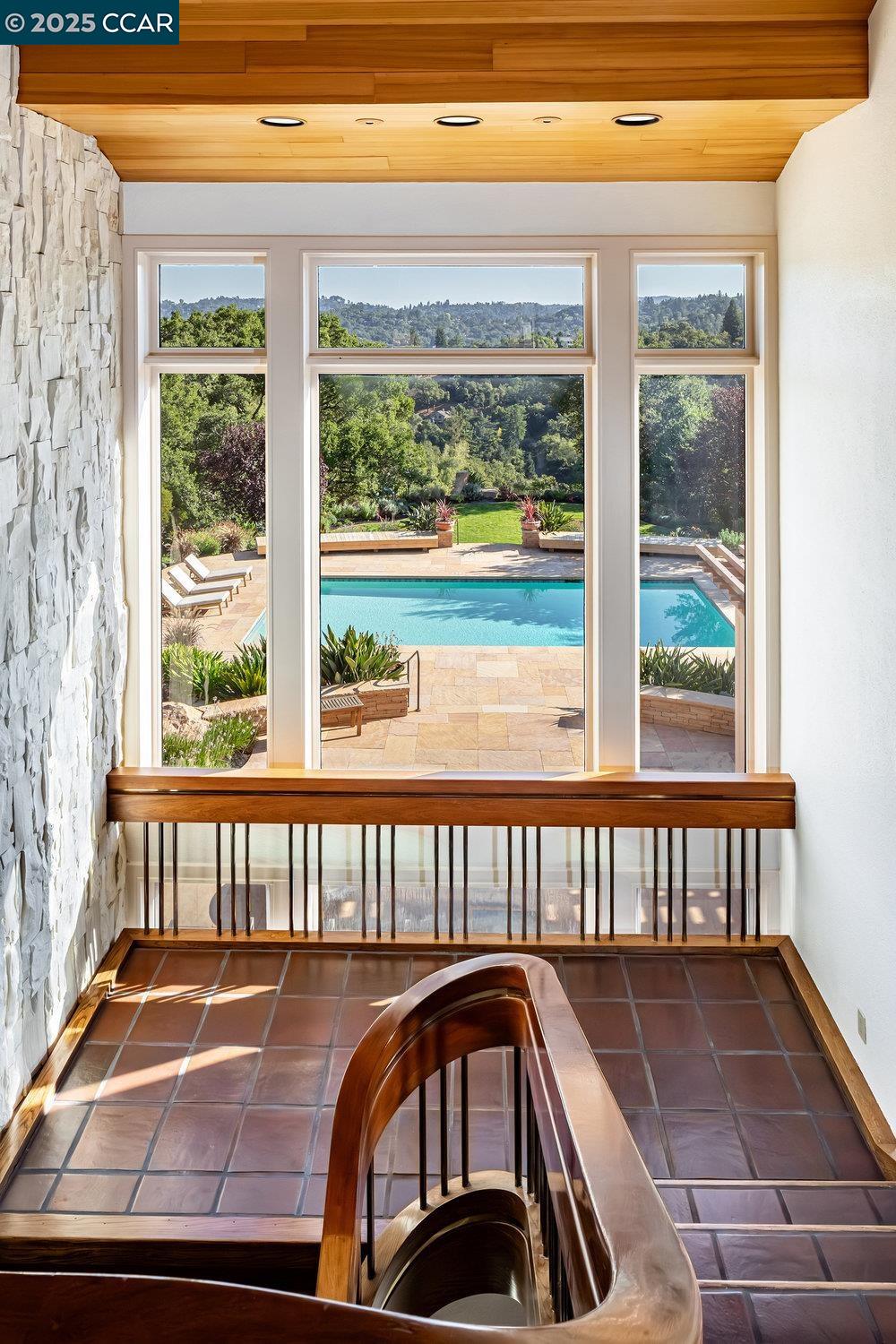 Detail Gallery Image 31 of 60 For 1177 Estates Dr, Lafayette,  CA 94549 - 6 Beds | 7/2 Baths