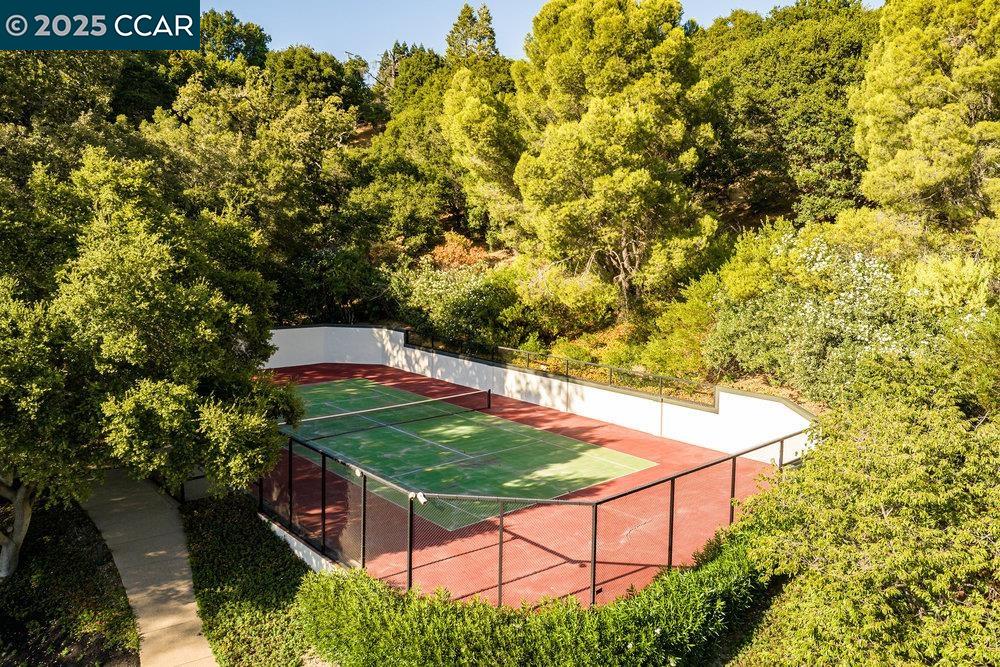 Detail Gallery Image 50 of 60 For 1177 Estates Dr, Lafayette,  CA 94549 - 6 Beds | 7/2 Baths