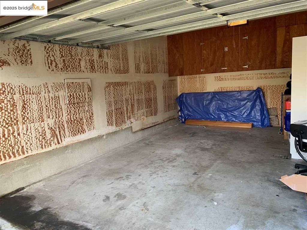 Detail Gallery Image 23 of 23 For 708 Solano Ave #D,  Albany,  CA 94706 - 3 Beds | 2 Baths