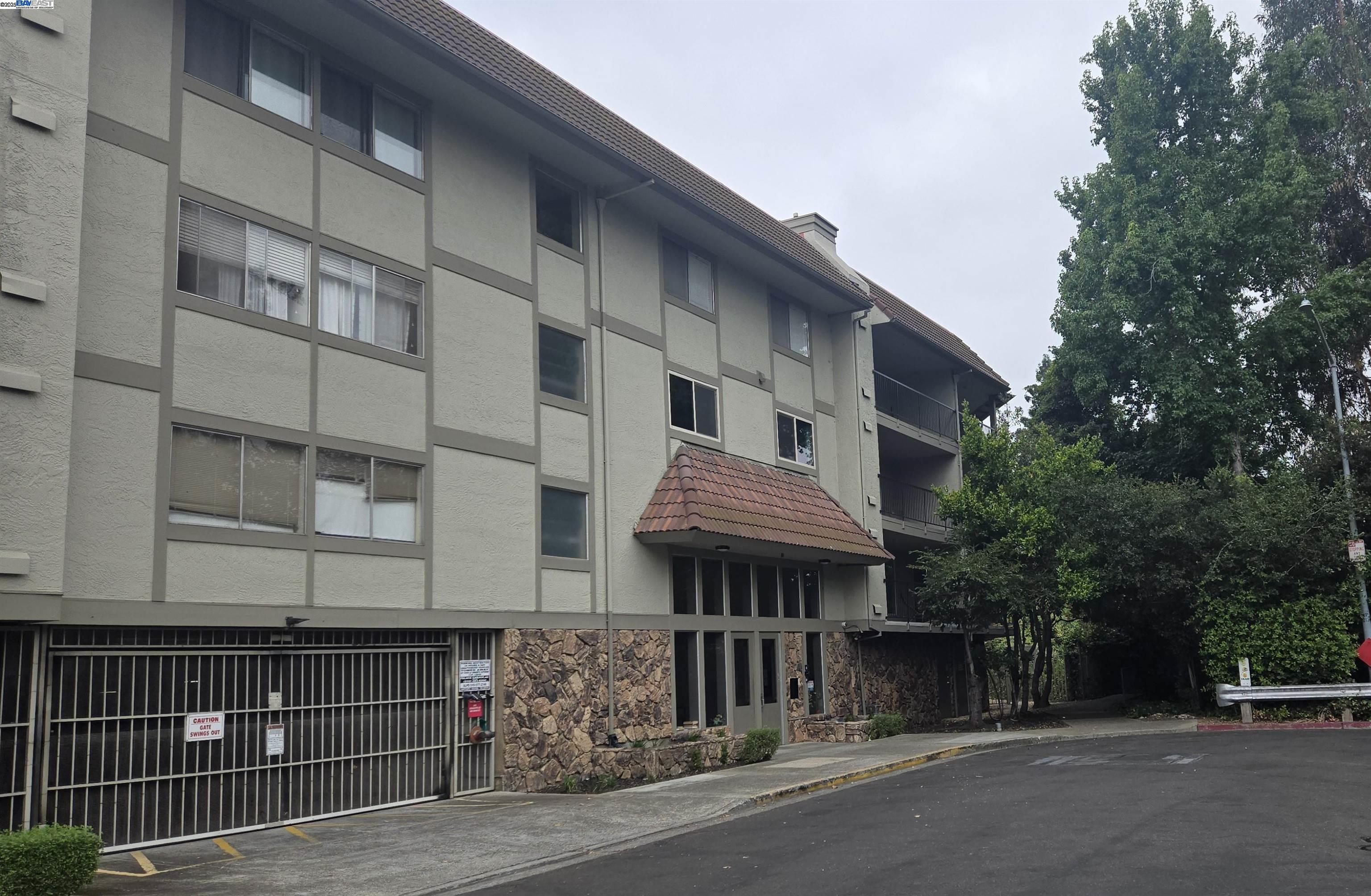 MLS: 41110799 Condo For Sale