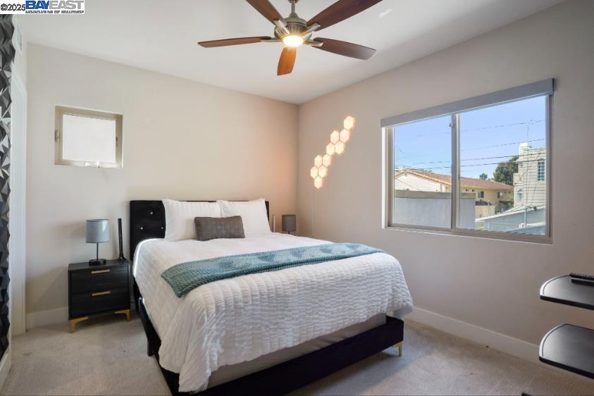 Detail Gallery Image 35 of 50 For 1122 Oliver Ave, San Diego,  CA 92109 - 3 Beds | 3/1 Baths