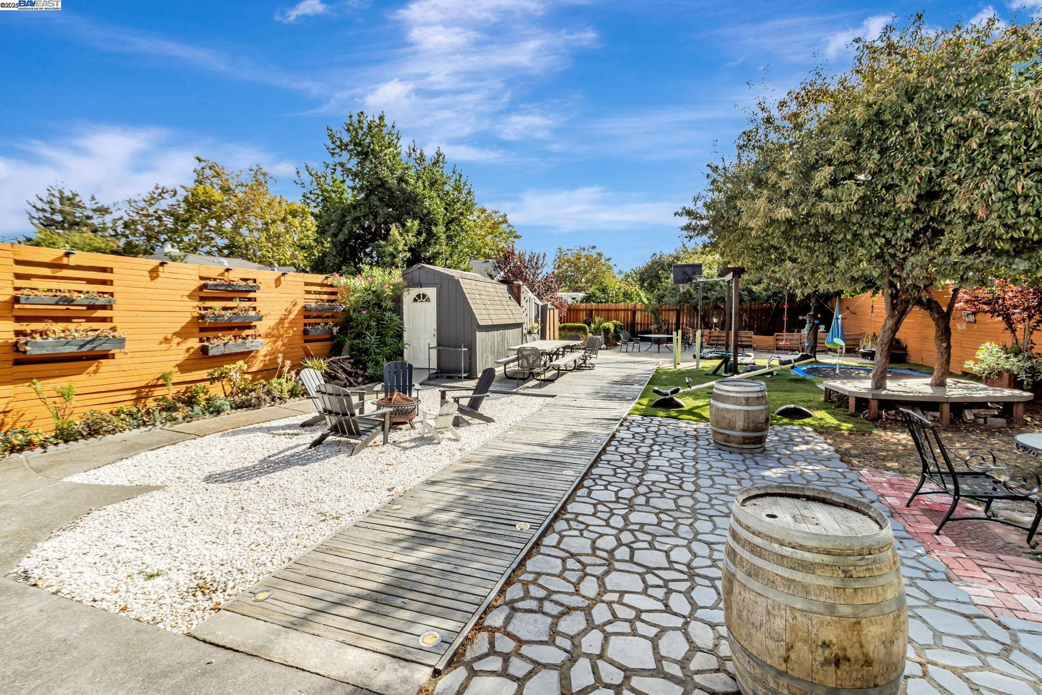 Front Image Thumbnail for BE41110802