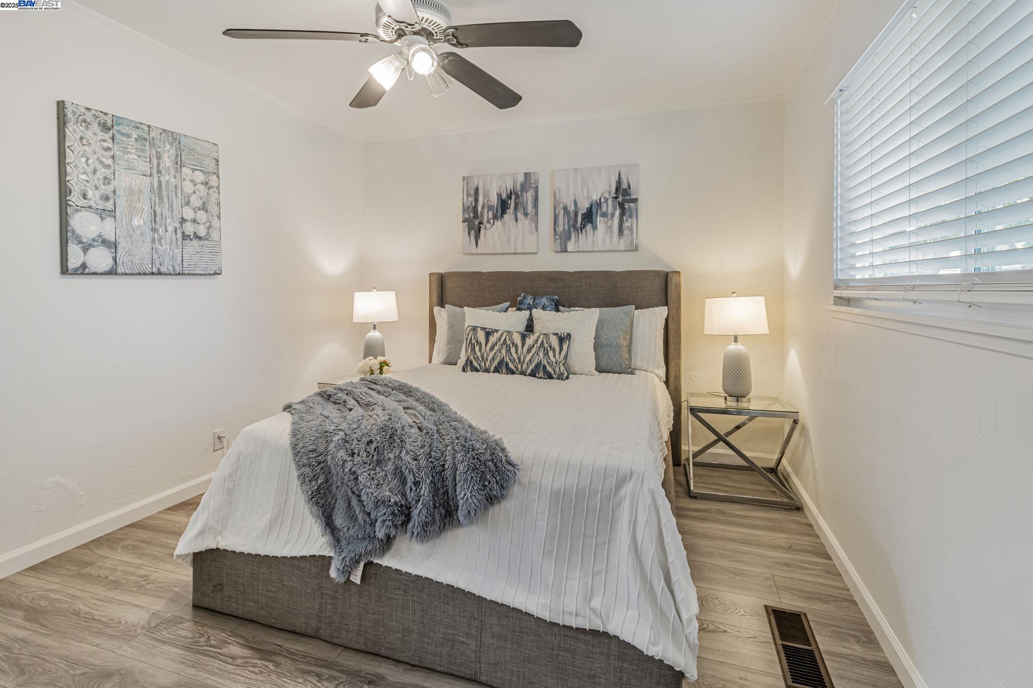 Detail Gallery Image 16 of 39 For 17347 via Encinas, San Lorenzo,  CA 94580 - 3 Beds | 1/1 Baths