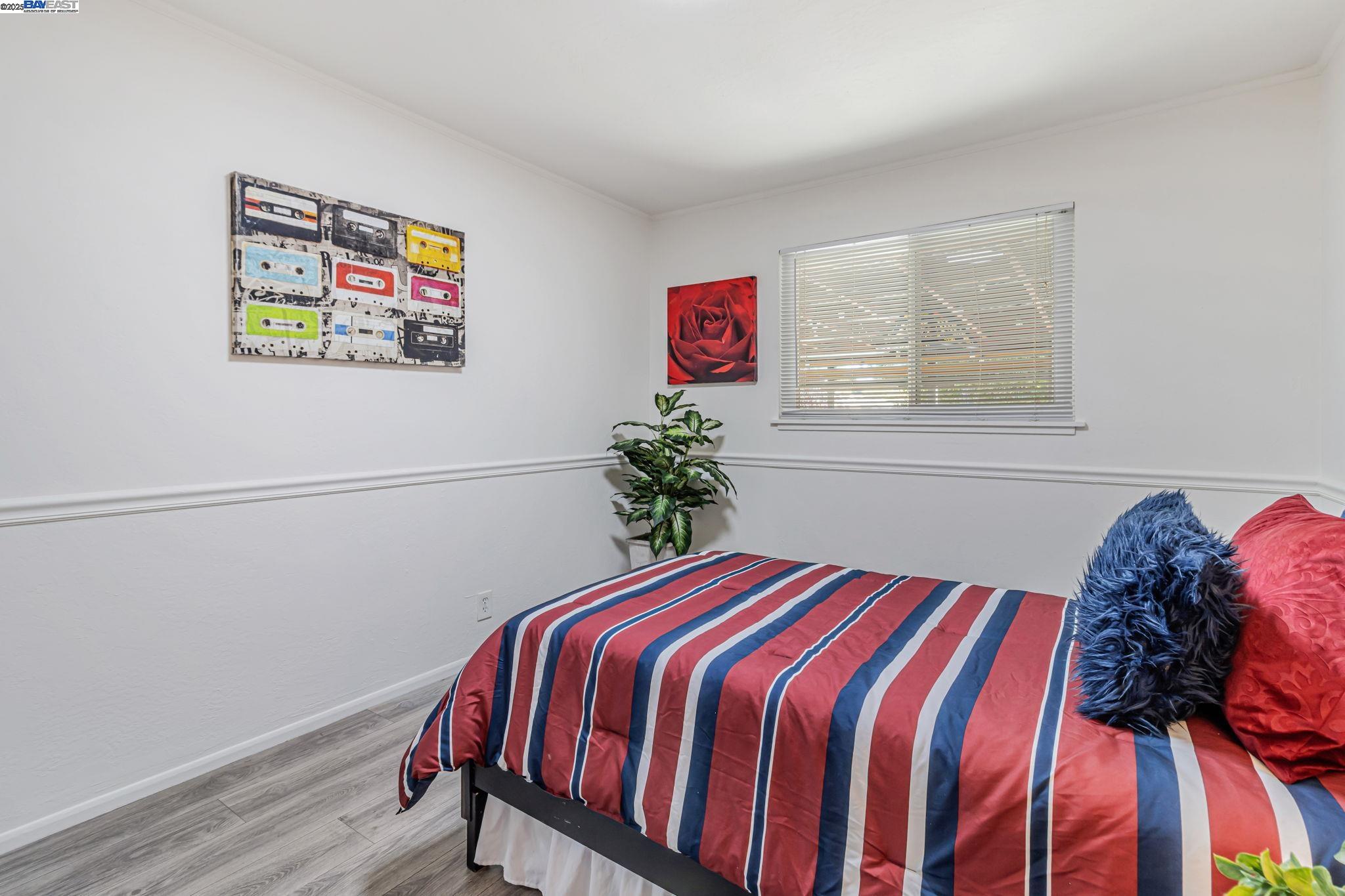 Detail Gallery Image 21 of 39 For 17347 via Encinas, San Lorenzo,  CA 94580 - 3 Beds | 1/1 Baths