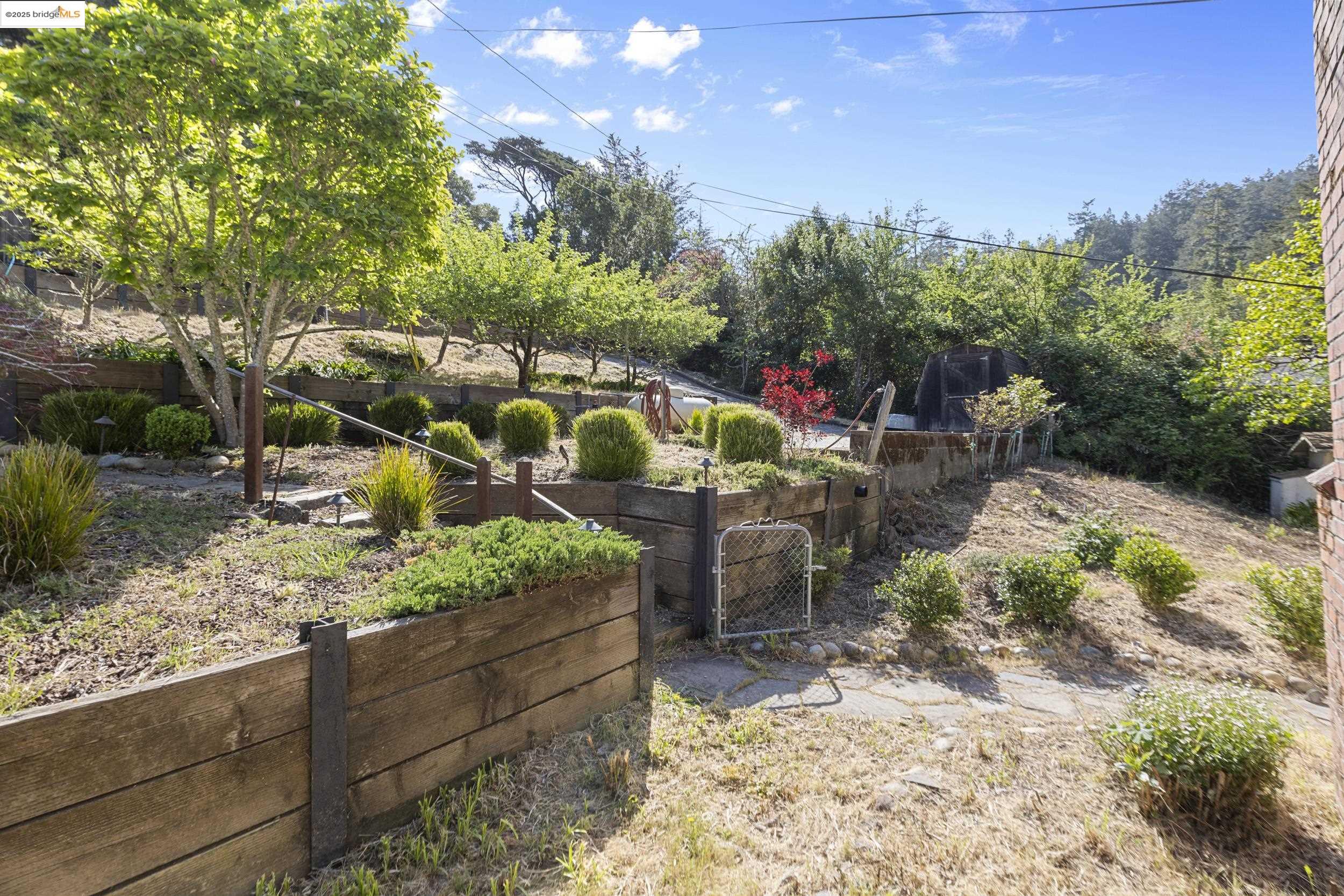 Detail Gallery Image 23 of 32 For 204 Resaca Ave, Forest Knolls,  CA 94933 - 3 Beds | 3 Baths