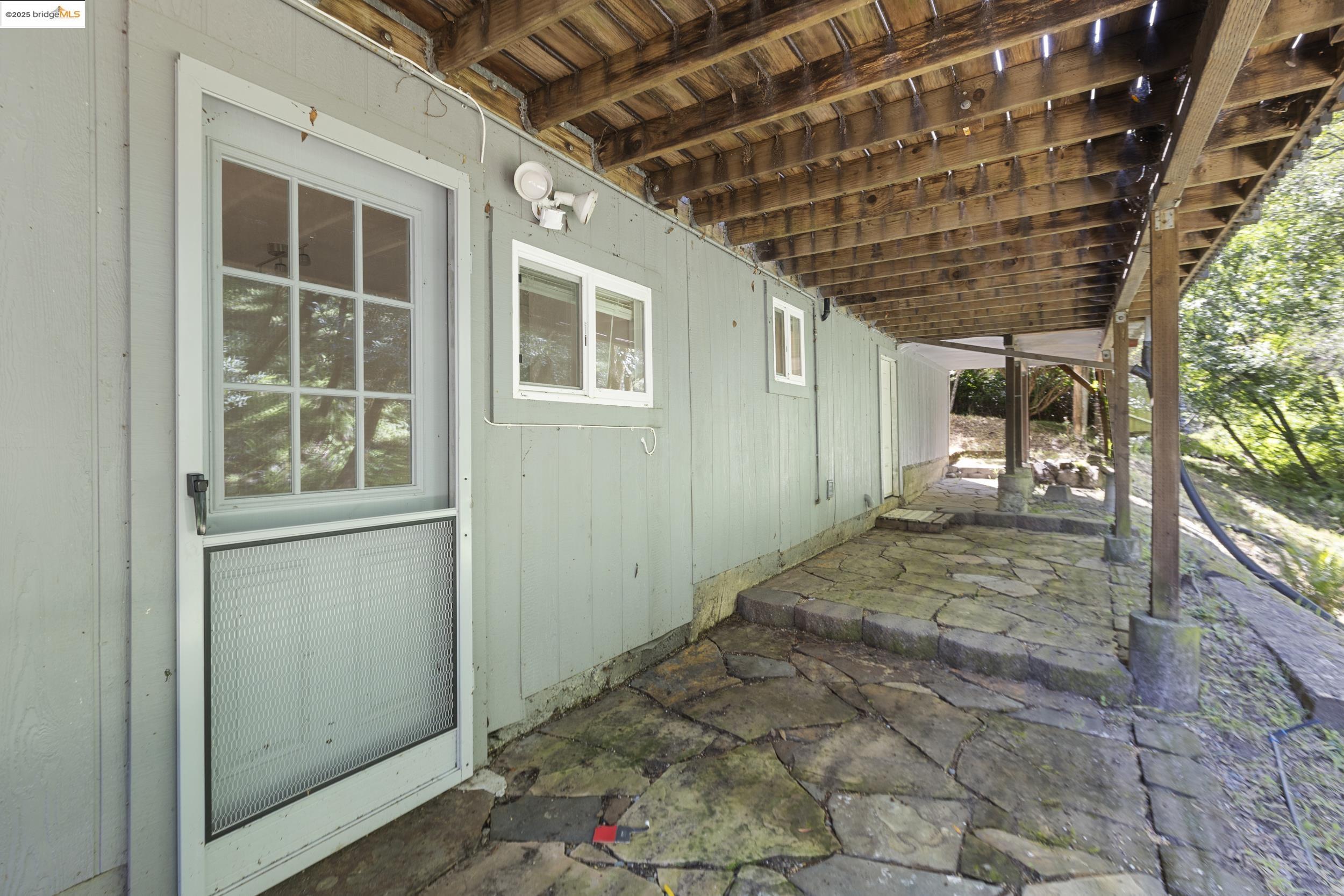 Detail Gallery Image 24 of 32 For 204 Resaca Ave, Forest Knolls,  CA 94933 - 3 Beds | 3 Baths