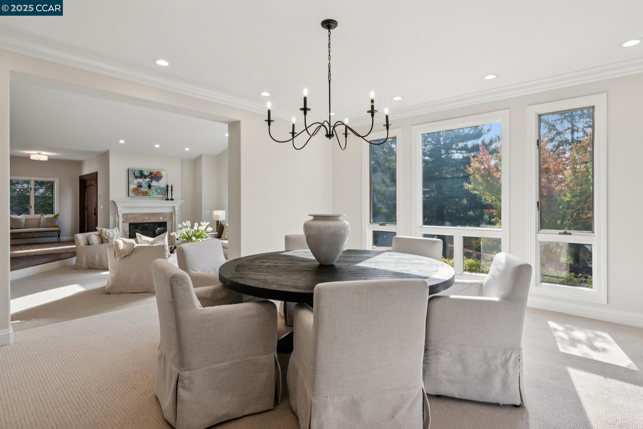 Detail Gallery Image 6 of 59 For 3238 Greenhills Drive, Lafayette,  CA 94549 - 5 Beds | 4/1 Baths