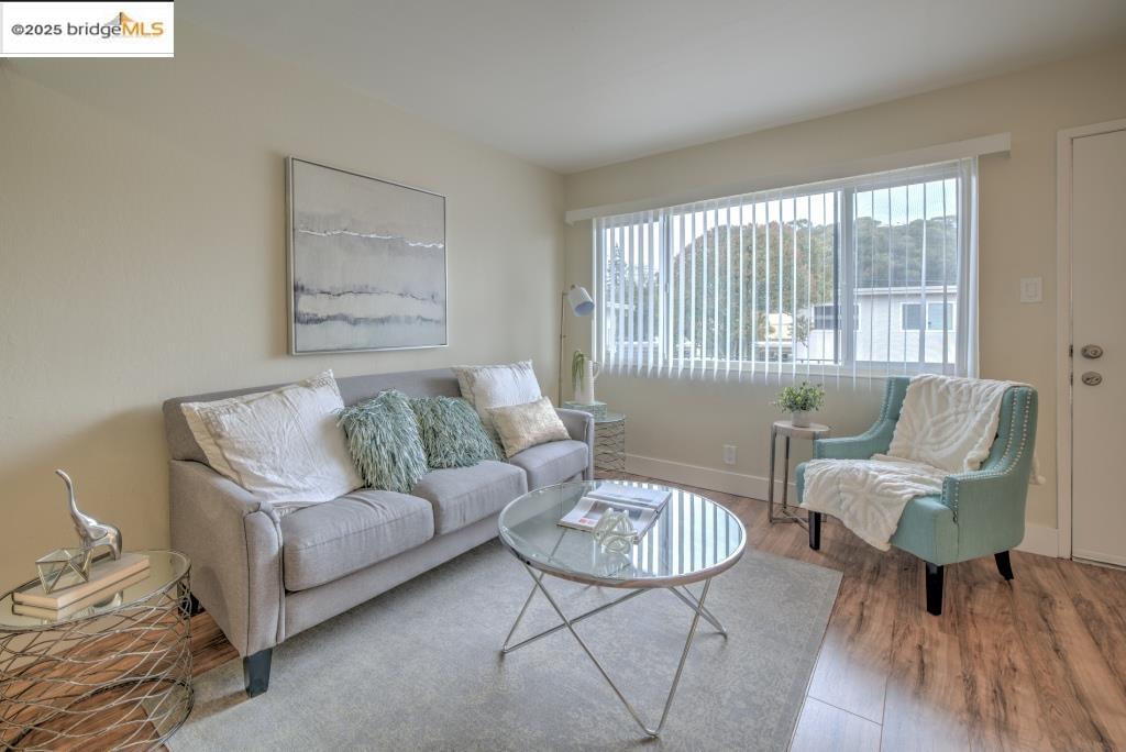 Detail Gallery Image 5 of 13 For 399 Schafer Rd, Hayward,  CA 94544 - – Beds | – Baths