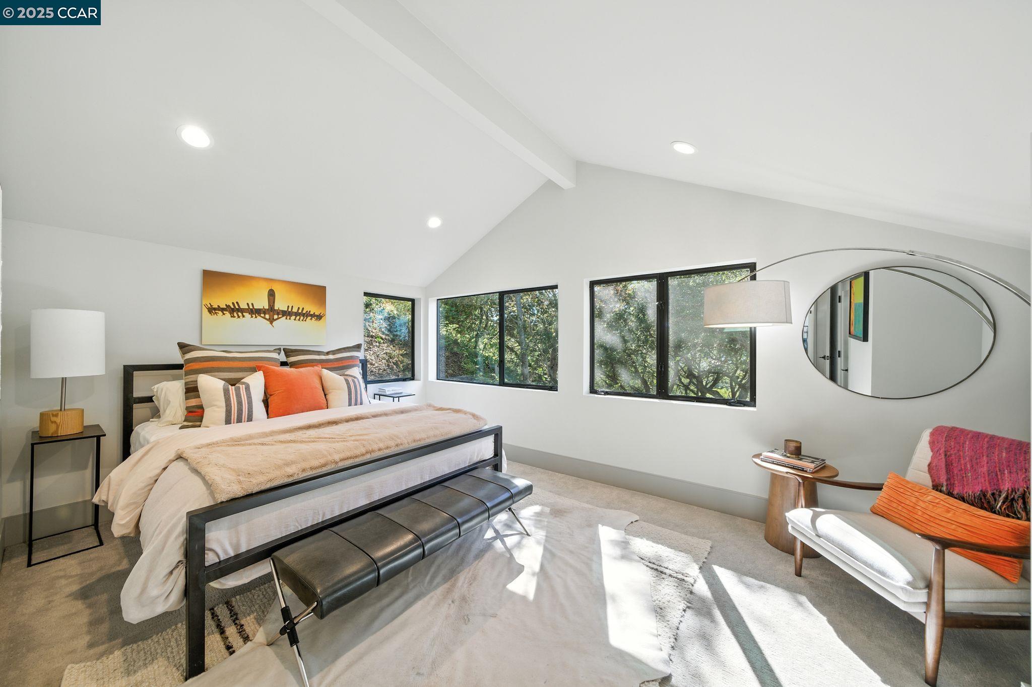 Detail Gallery Image 29 of 49 For 121 Tappan Ln, Orinda,  CA 94563 - 5 Beds | 5 Baths