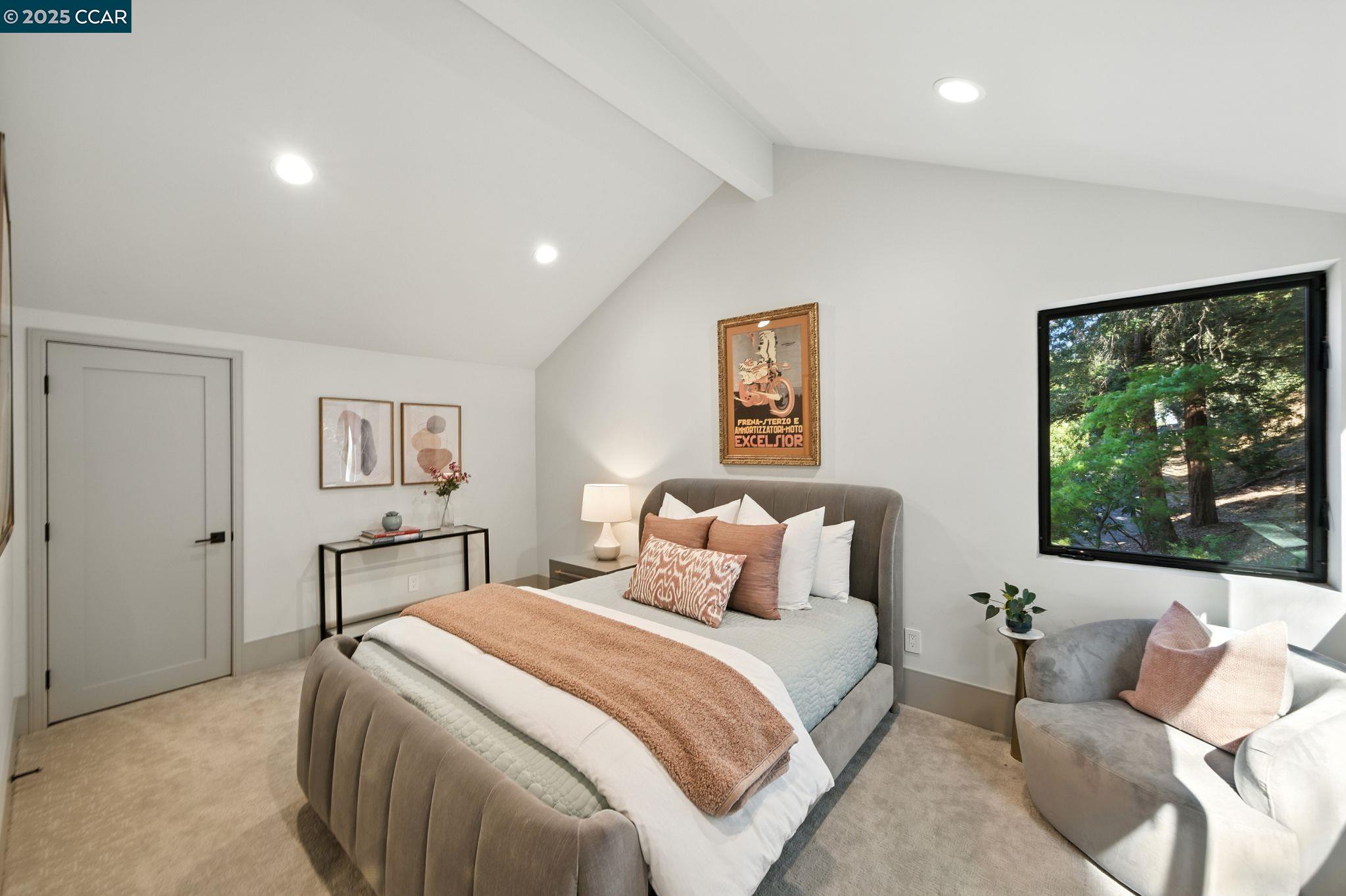 Detail Gallery Image 32 of 49 For 121 Tappan Ln, Orinda,  CA 94563 - 5 Beds | 5 Baths