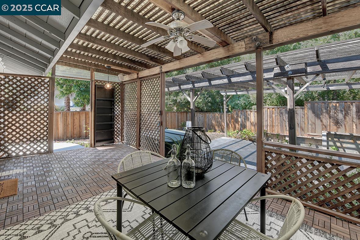 Detail Gallery Image 20 of 60 For 3015 Lanway Ct, Concord,  CA 94518 - 4 Beds | 2/1 Baths