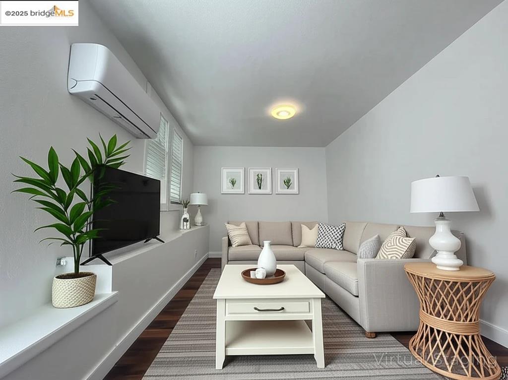 Detail Gallery Image 1 of 11 For 412 Kentucky #416,  Vallejo,  CA 94590 - 2 Beds | 1 Baths