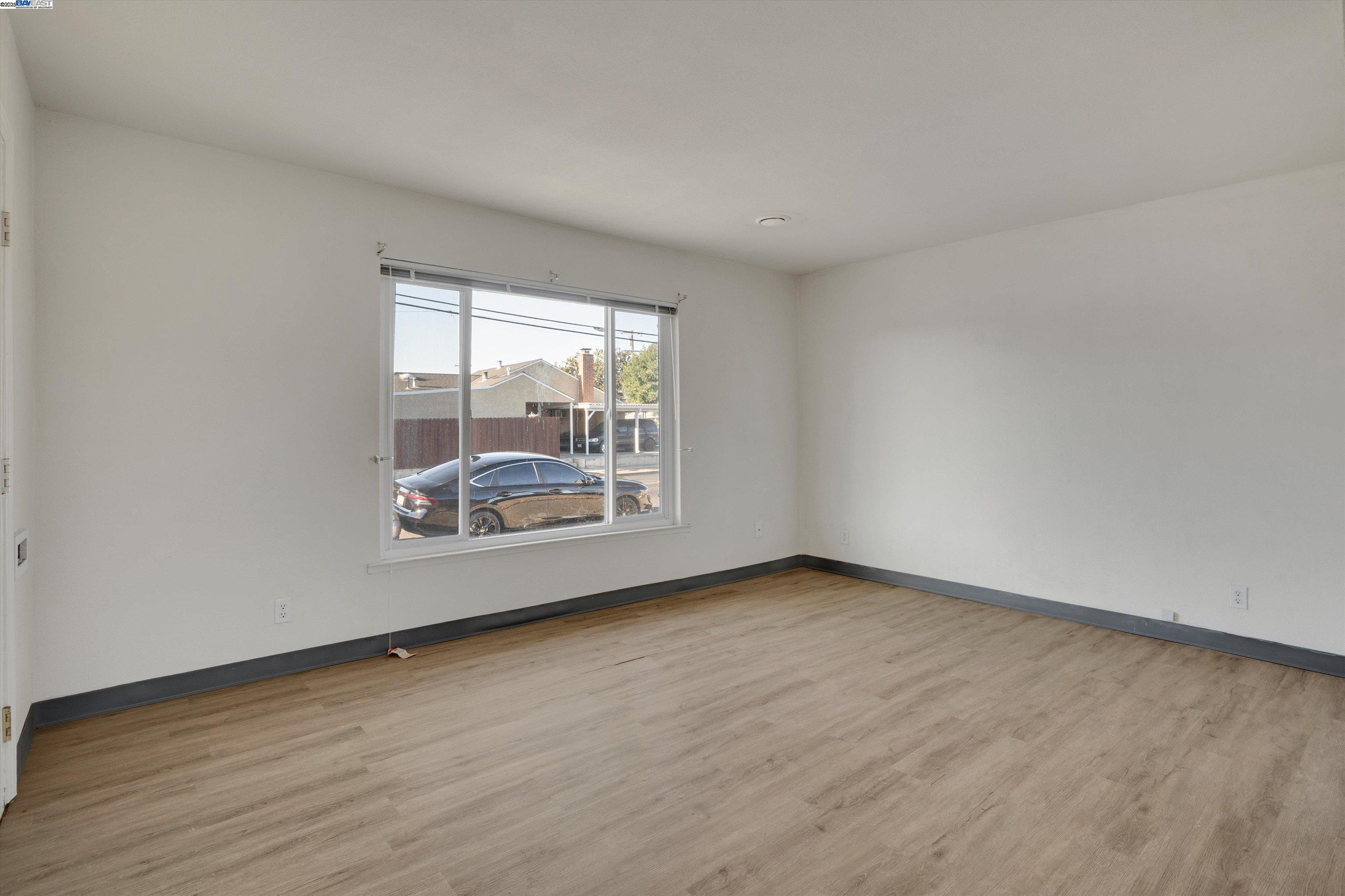 Detail Gallery Image 9 of 28 For 406 W Tregallas Rd, Antioch,  CA 94509 - – Beds | – Baths
