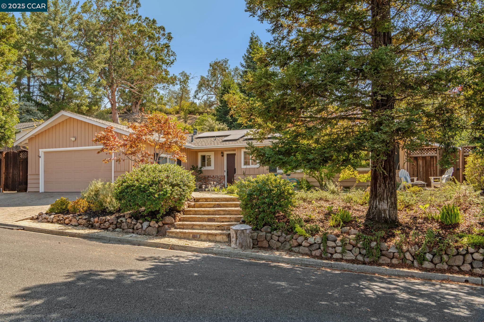 Front Image Thumbnail for CC41110826