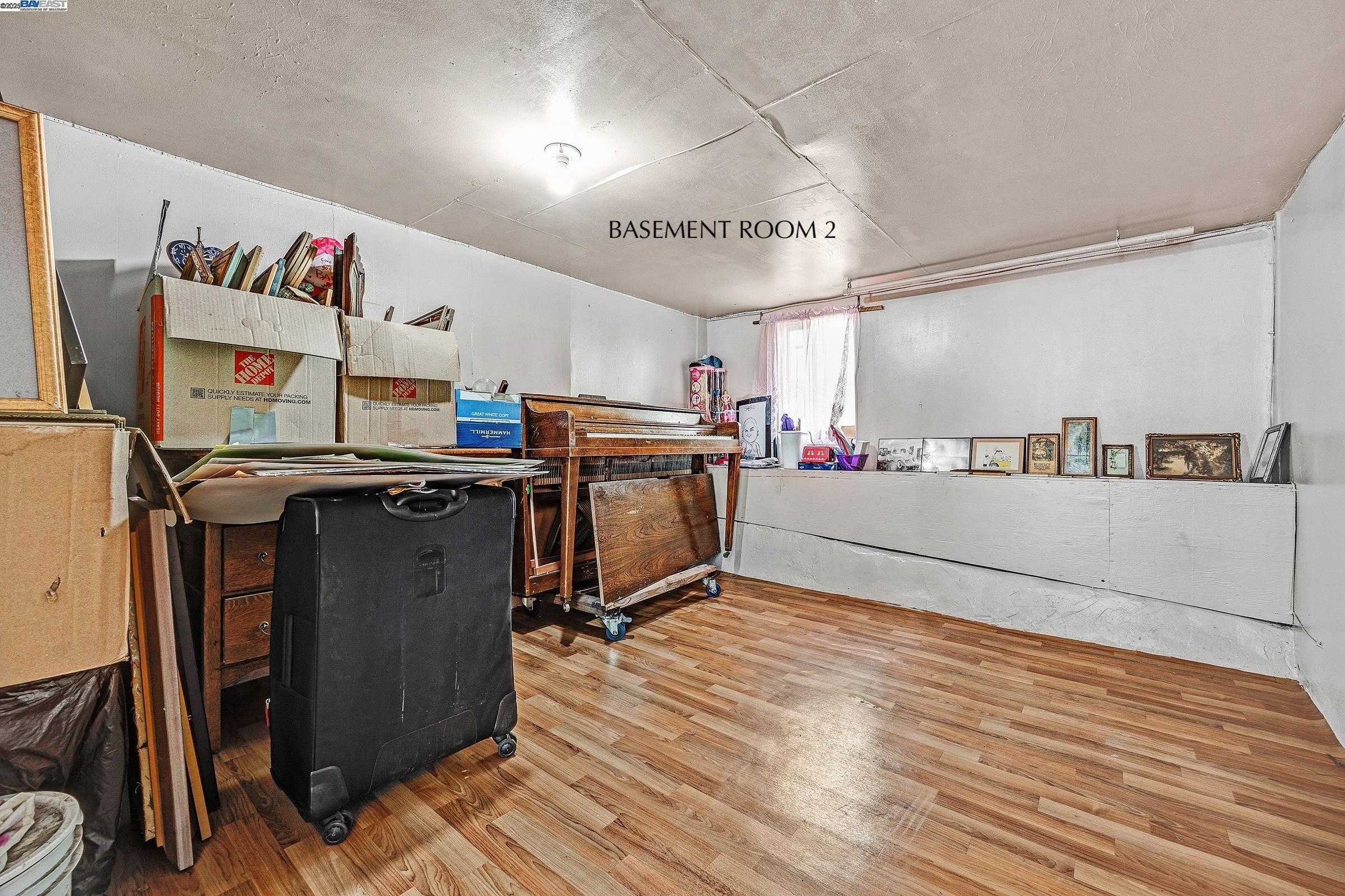 Detail Gallery Image 27 of 41 For 2309 High St, Oakland,  CA 94601 - 3 Beds | 2/1 Baths