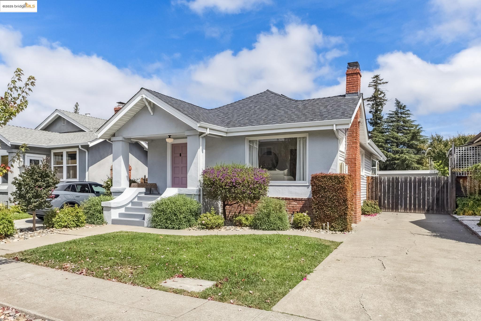 Detail Gallery Image 3 of 60 For 470 Bancroft Ave, San Leandro,  CA 94577 - 3 Beds | 2 Baths