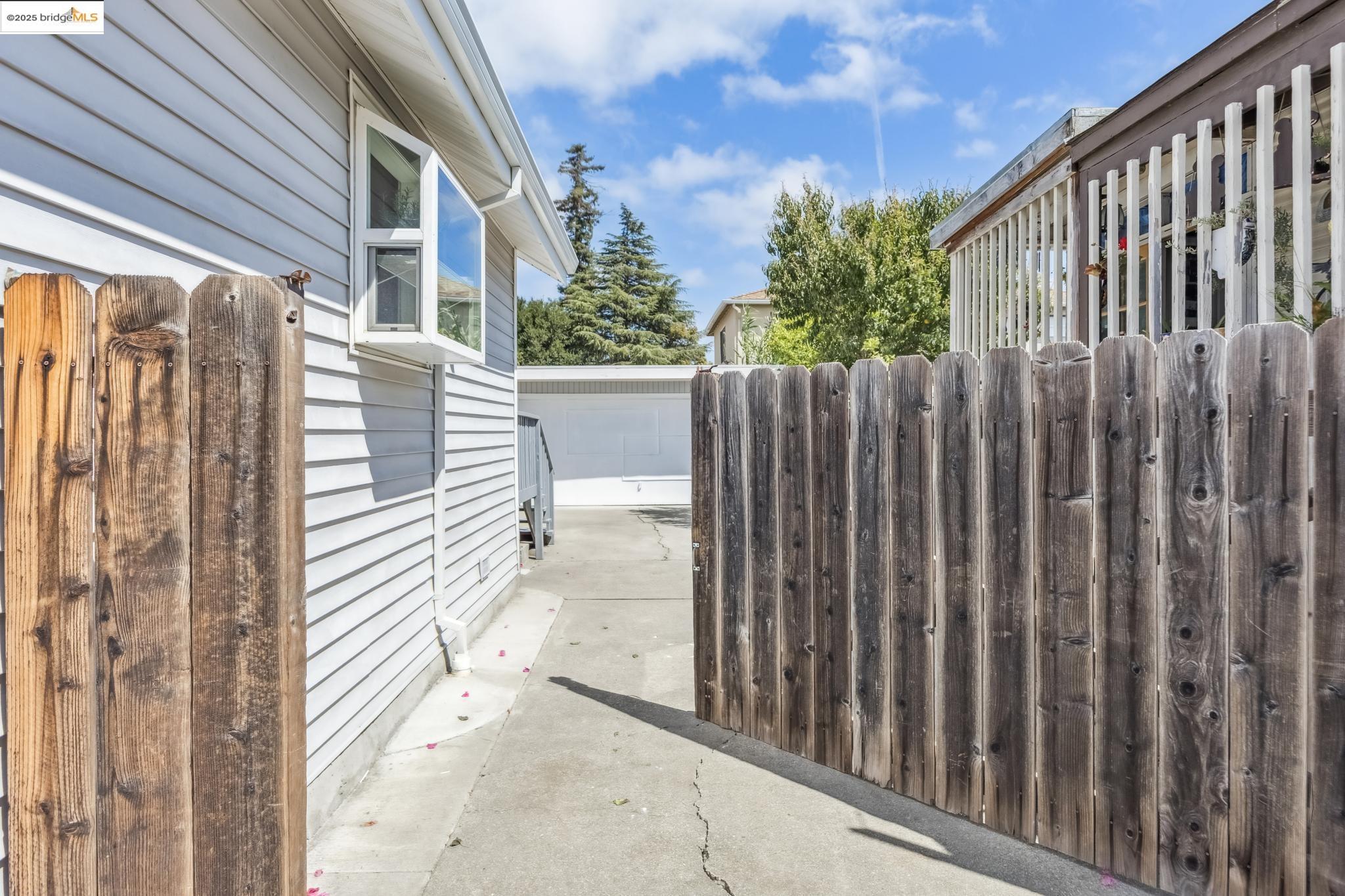 Detail Gallery Image 41 of 60 For 470 Bancroft Ave, San Leandro,  CA 94577 - 3 Beds | 2 Baths
