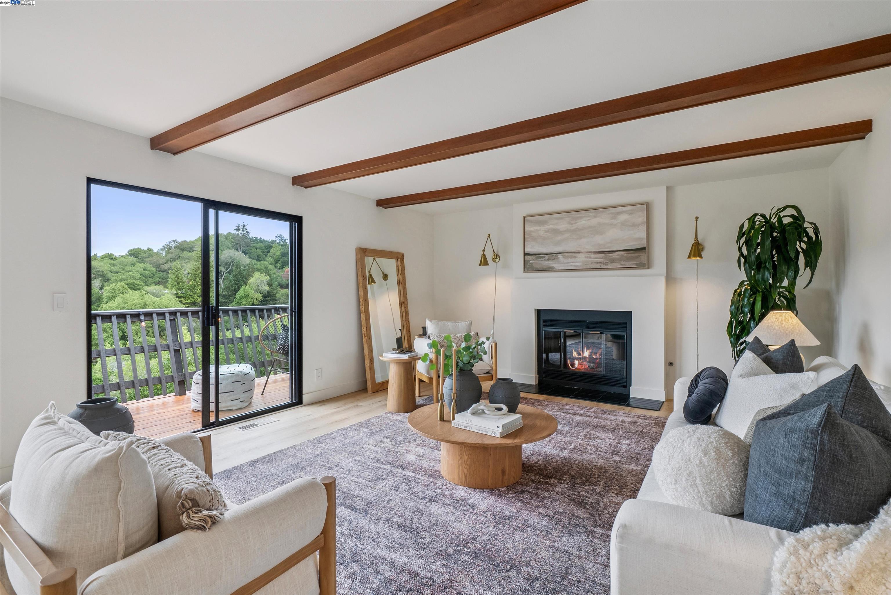 Detail Gallery Image 14 of 58 For 1768 Astor Ct, San Leandro,  CA 94577 - 3 Beds | 2/1 Baths