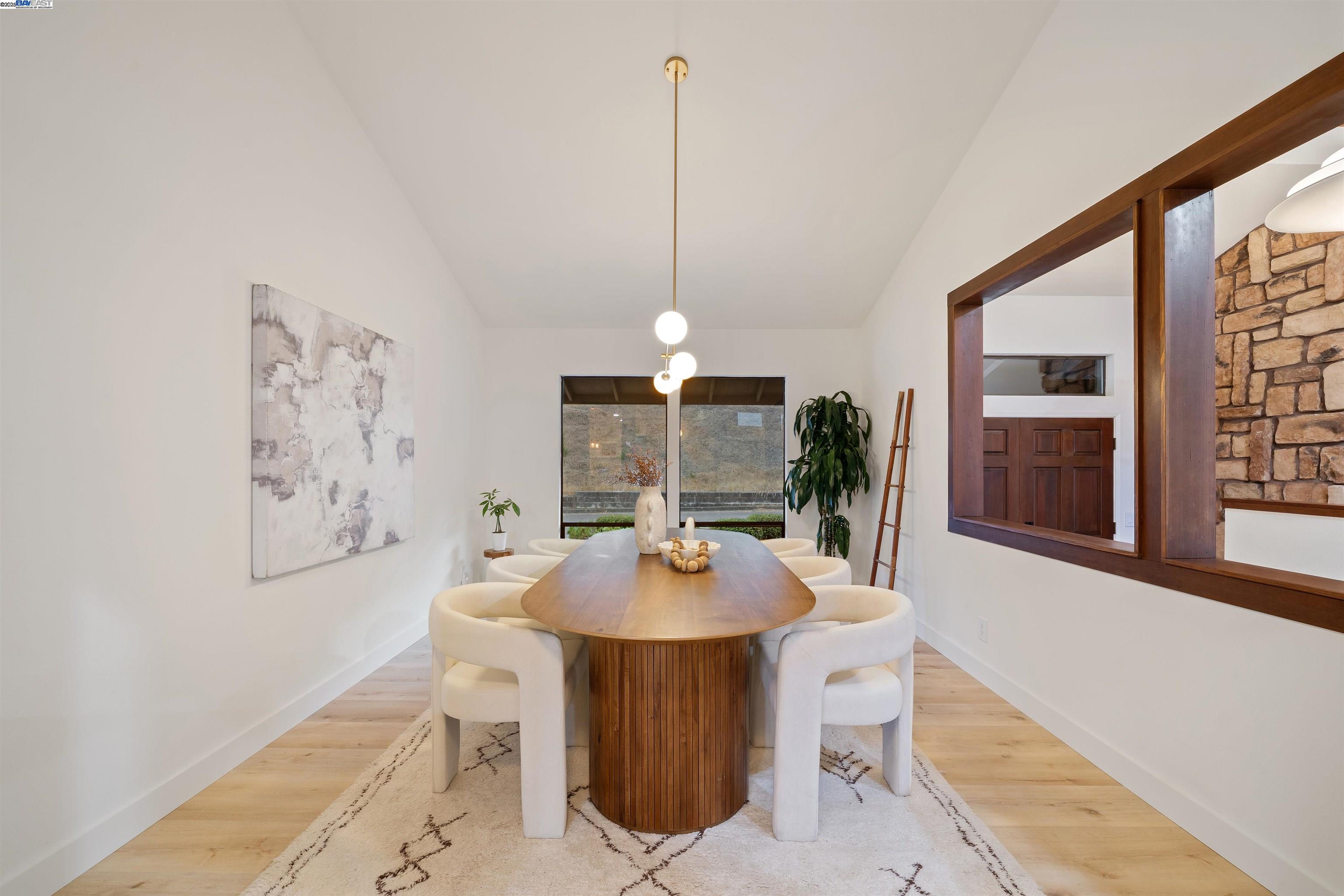 Detail Gallery Image 28 of 58 For 1768 Astor Ct, San Leandro,  CA 94577 - 3 Beds | 2/1 Baths