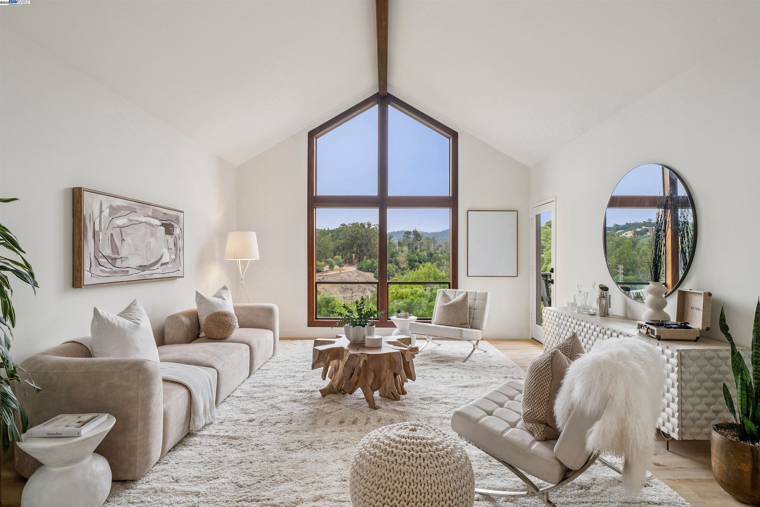 Detail Gallery Image 5 of 58 For 1768 Astor Ct, San Leandro,  CA 94577 - 3 Beds | 2/1 Baths