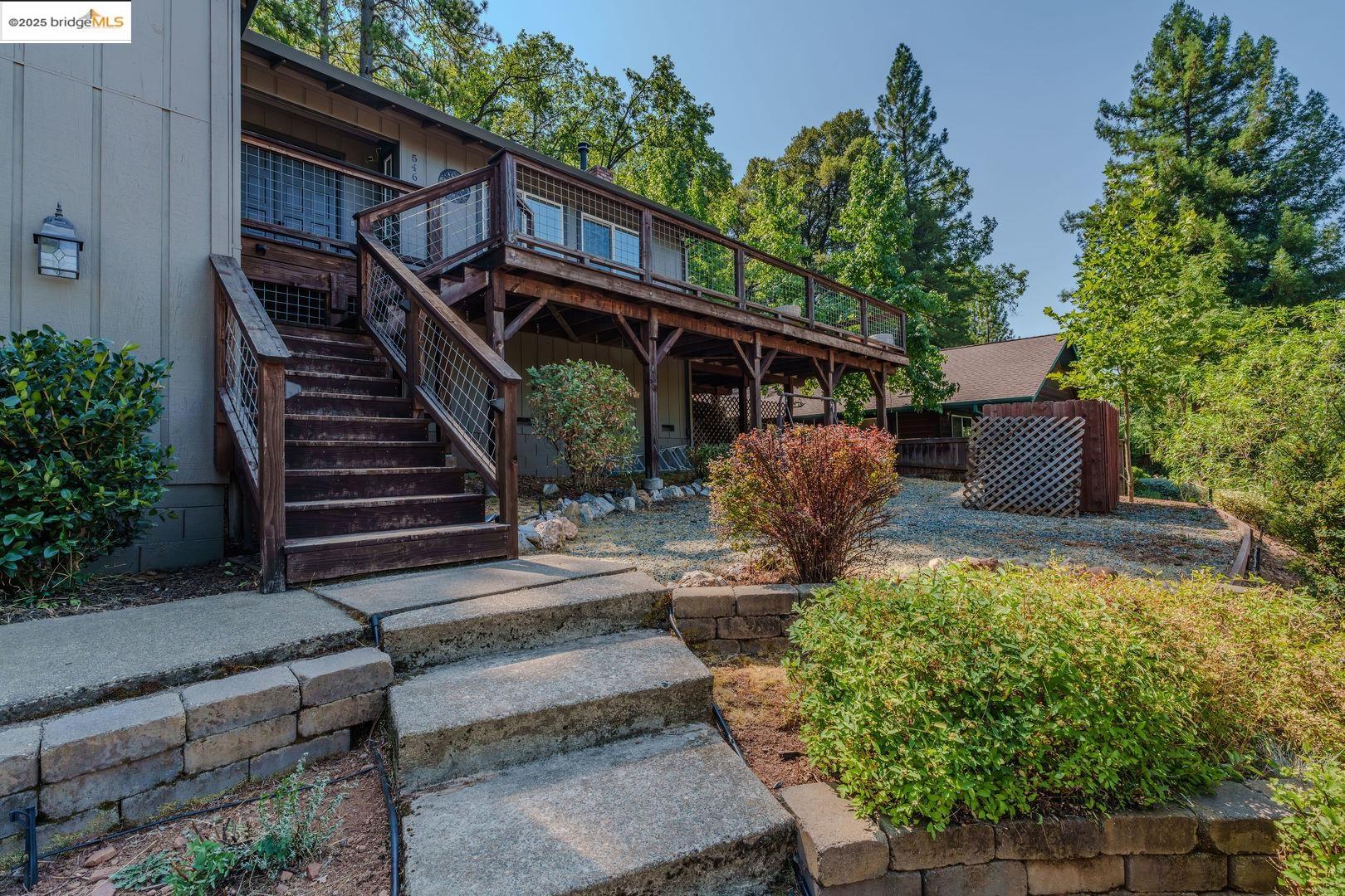 Detail Gallery Image 4 of 56 For 546 Tanner Ct, Murphys,  CA 95247 - 3 Beds | 2 Baths