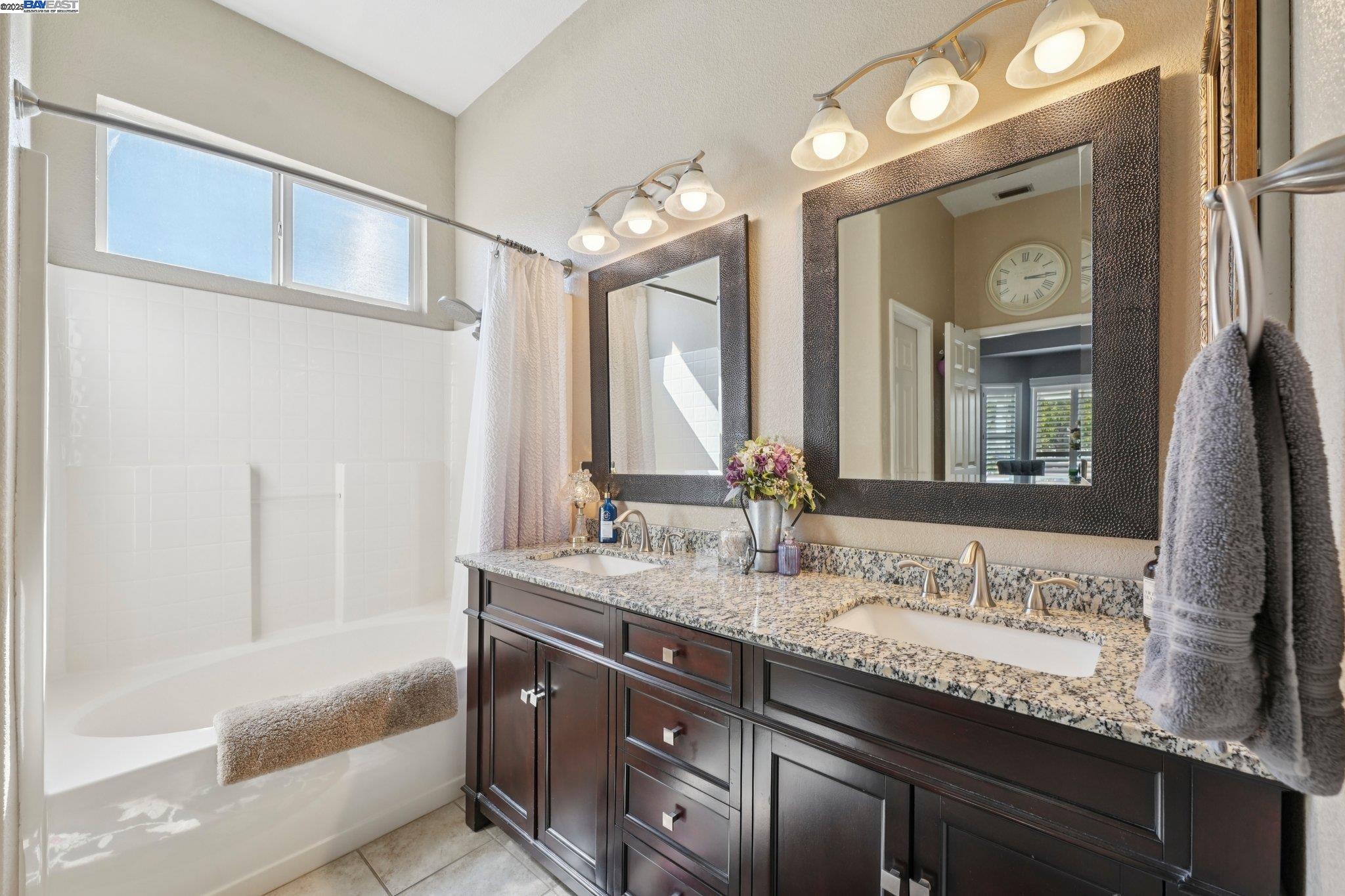 Detail Gallery Image 47 of 59 For 2821 Oxford Ln, Tracy,  CA 95377-5381 - 3 Beds | 2 Baths