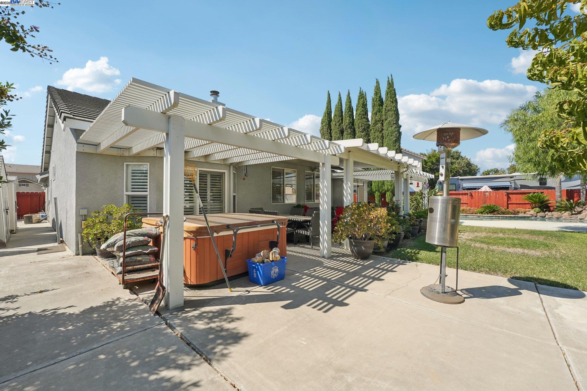 Detail Gallery Image 48 of 59 For 2821 Oxford Ln, Tracy,  CA 95377-5381 - 3 Beds | 2 Baths