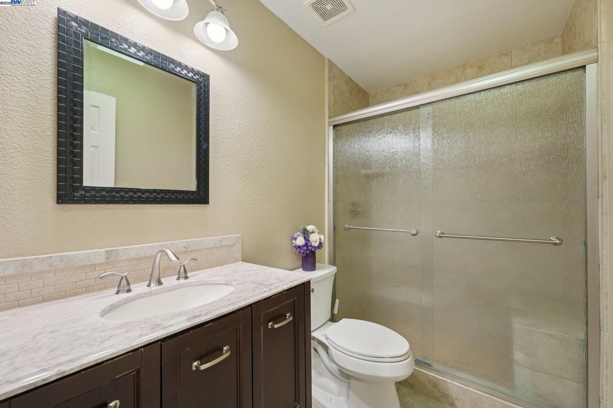 Detail Gallery Image 50 of 59 For 2821 Oxford Ln, Tracy,  CA 95377-5381 - 3 Beds | 2 Baths