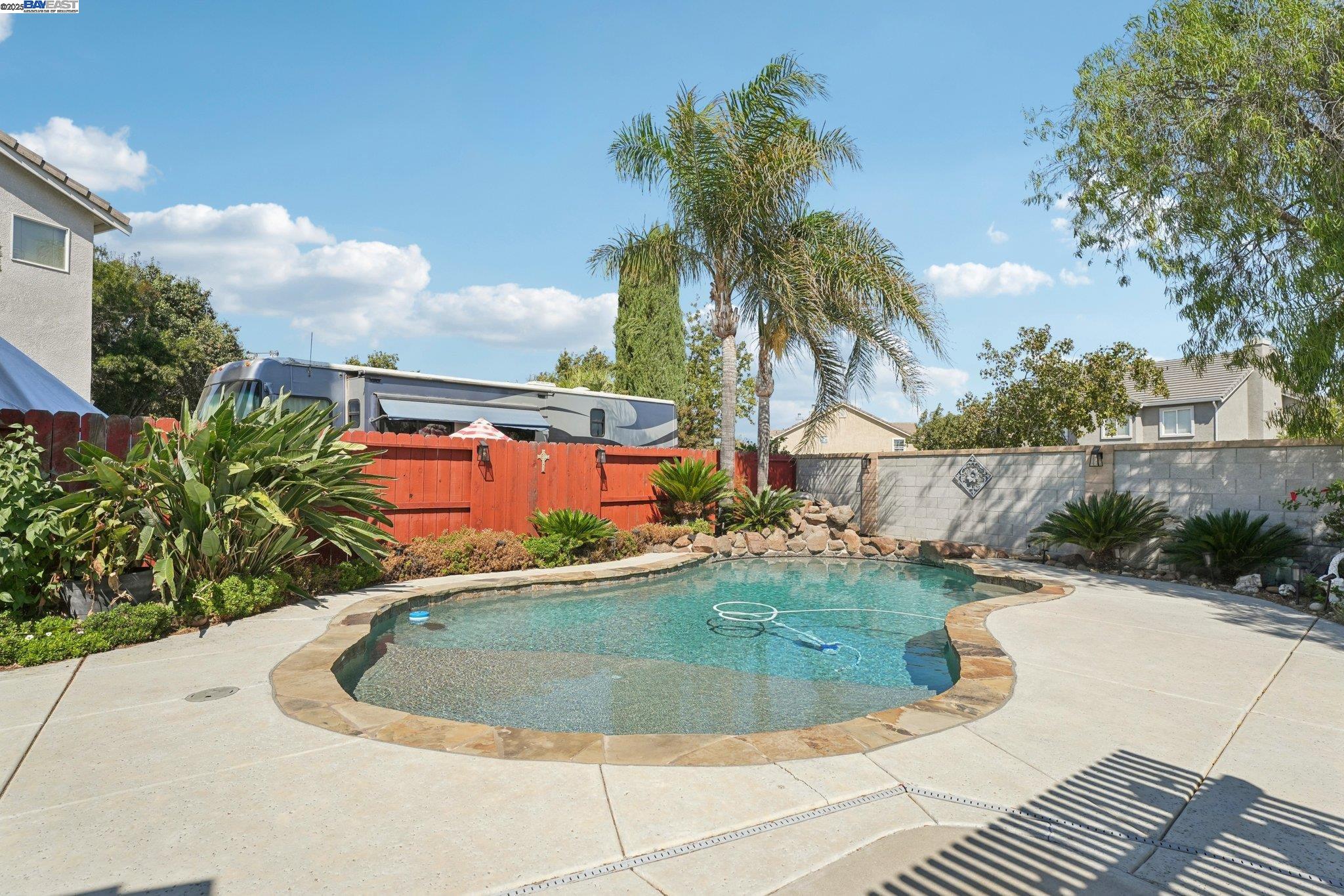Detail Gallery Image 53 of 59 For 2821 Oxford Ln, Tracy,  CA 95377-5381 - 3 Beds | 2 Baths