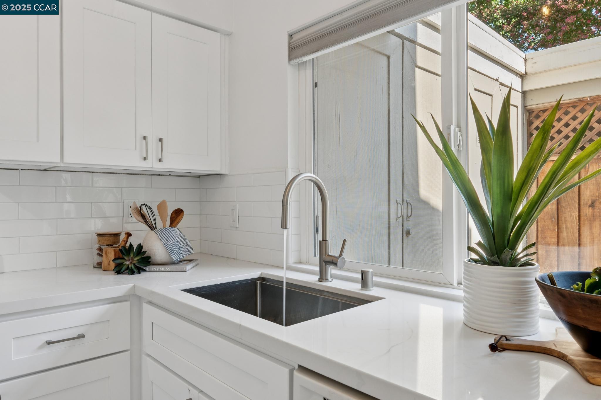 Photo #3: 41110847 Listing 