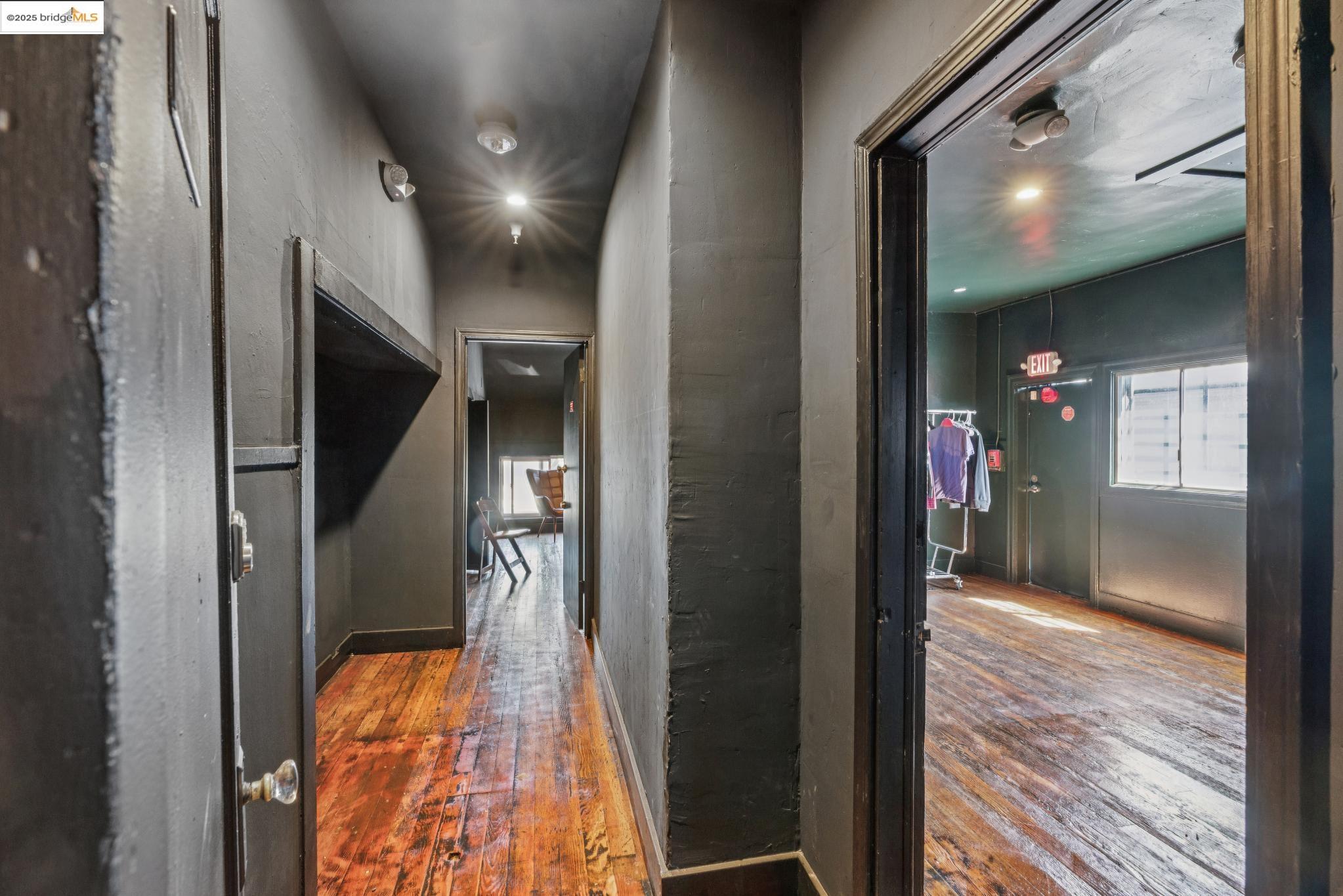Detail Gallery Image 31 of 35 For , Oakland,  CA 94612 - – Beds | – Baths