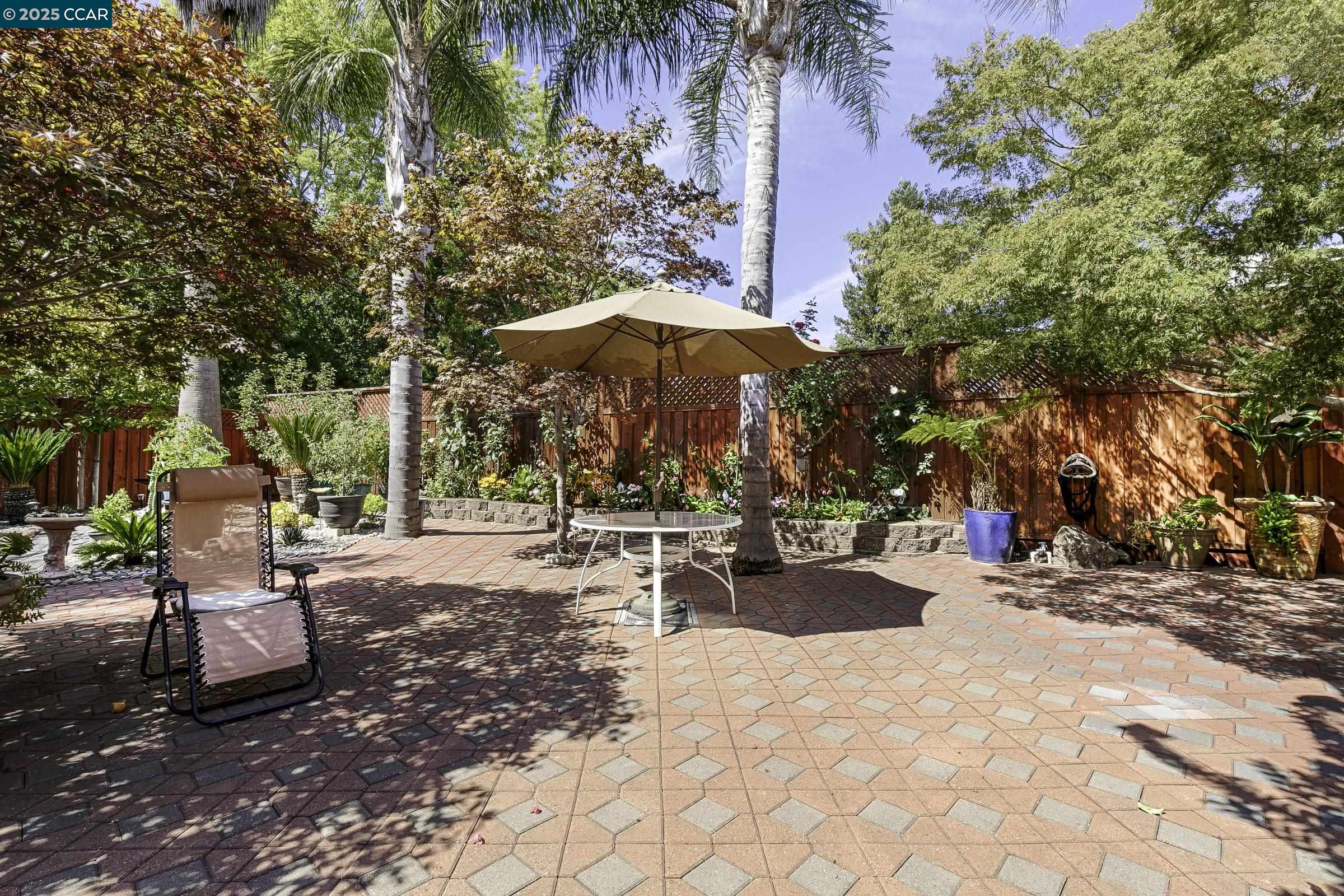 Detail Gallery Image 44 of 57 For 1795 Walnut Creek Dr, Santa Rosa,  CA 95403 - 4 Beds | 2/1 Baths