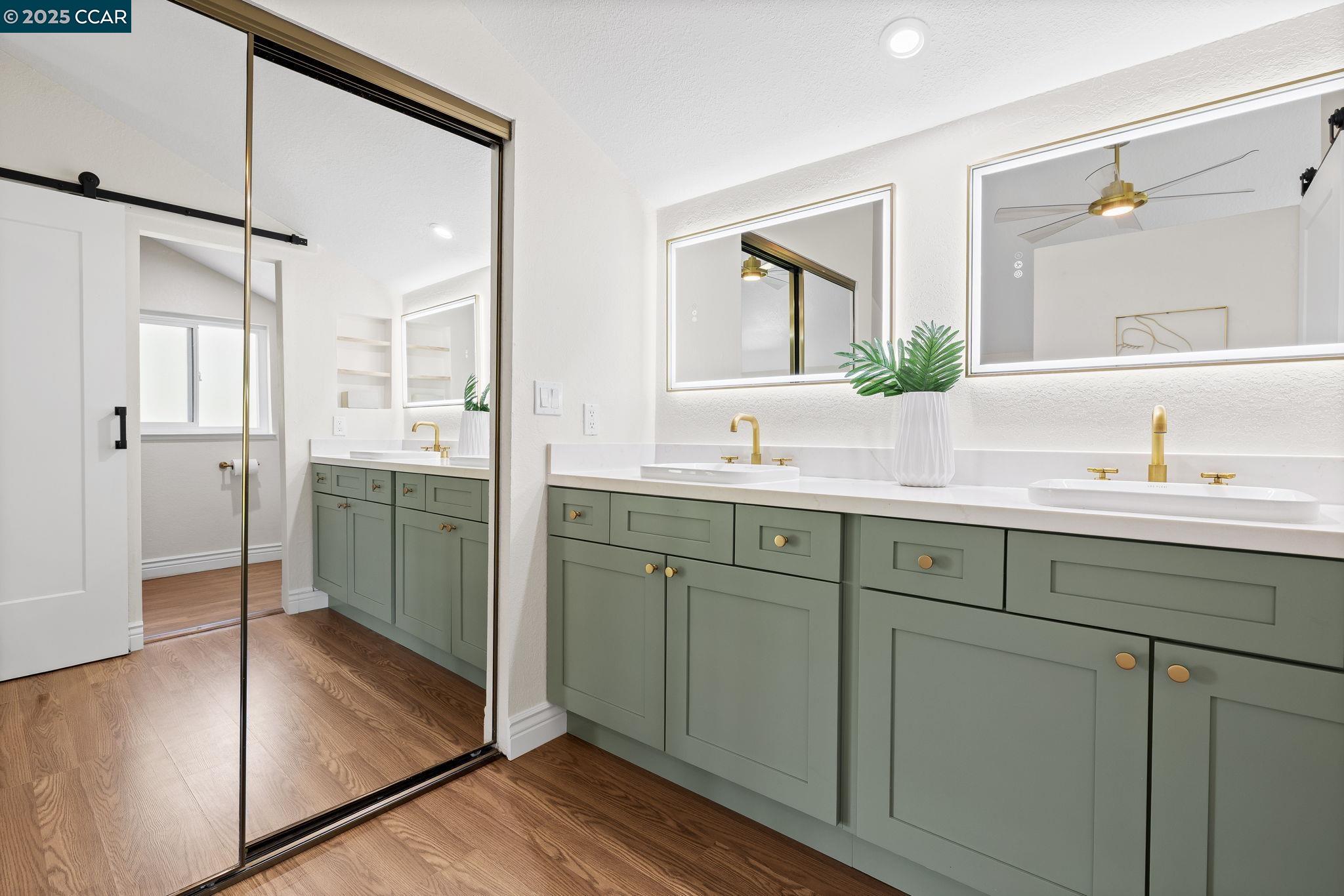 Detail Gallery Image 15 of 37 For 4516 Spring Valley Way, Concord,  CA 94521 - 4 Beds | 2/1 Baths