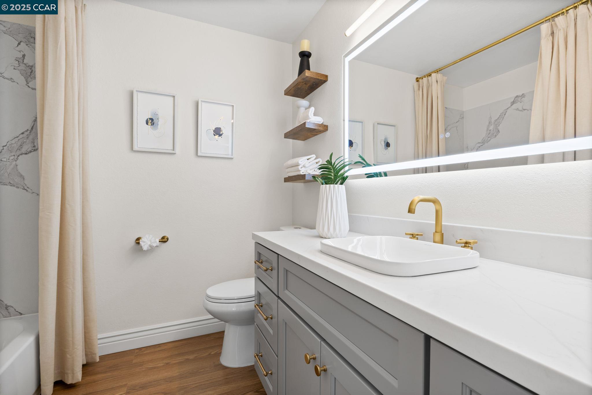 Detail Gallery Image 21 of 37 For 4516 Spring Valley Way, Concord,  CA 94521 - 4 Beds | 2/1 Baths