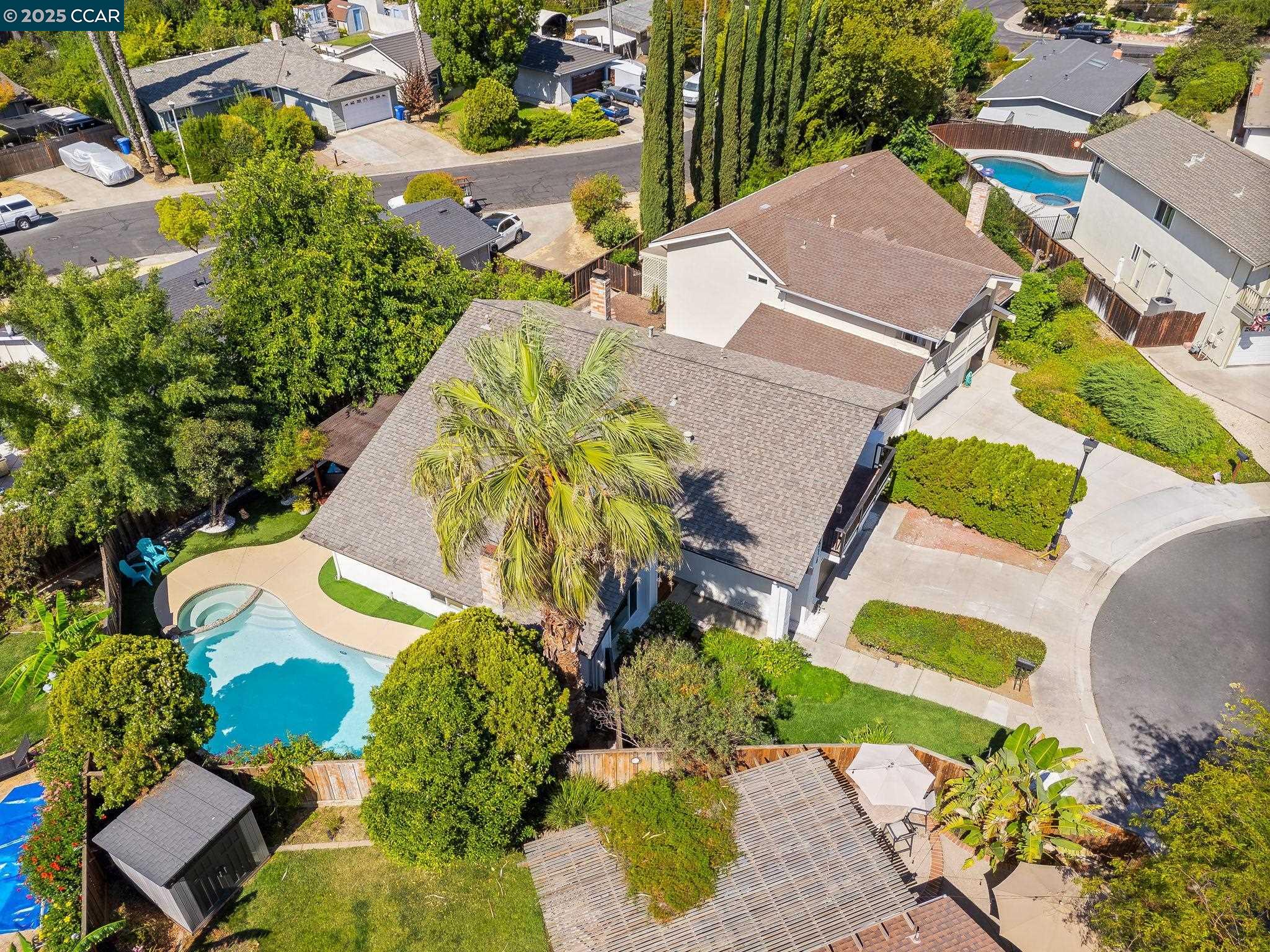 Detail Gallery Image 29 of 37 For 4516 Spring Valley Way, Concord,  CA 94521 - 4 Beds | 2/1 Baths
