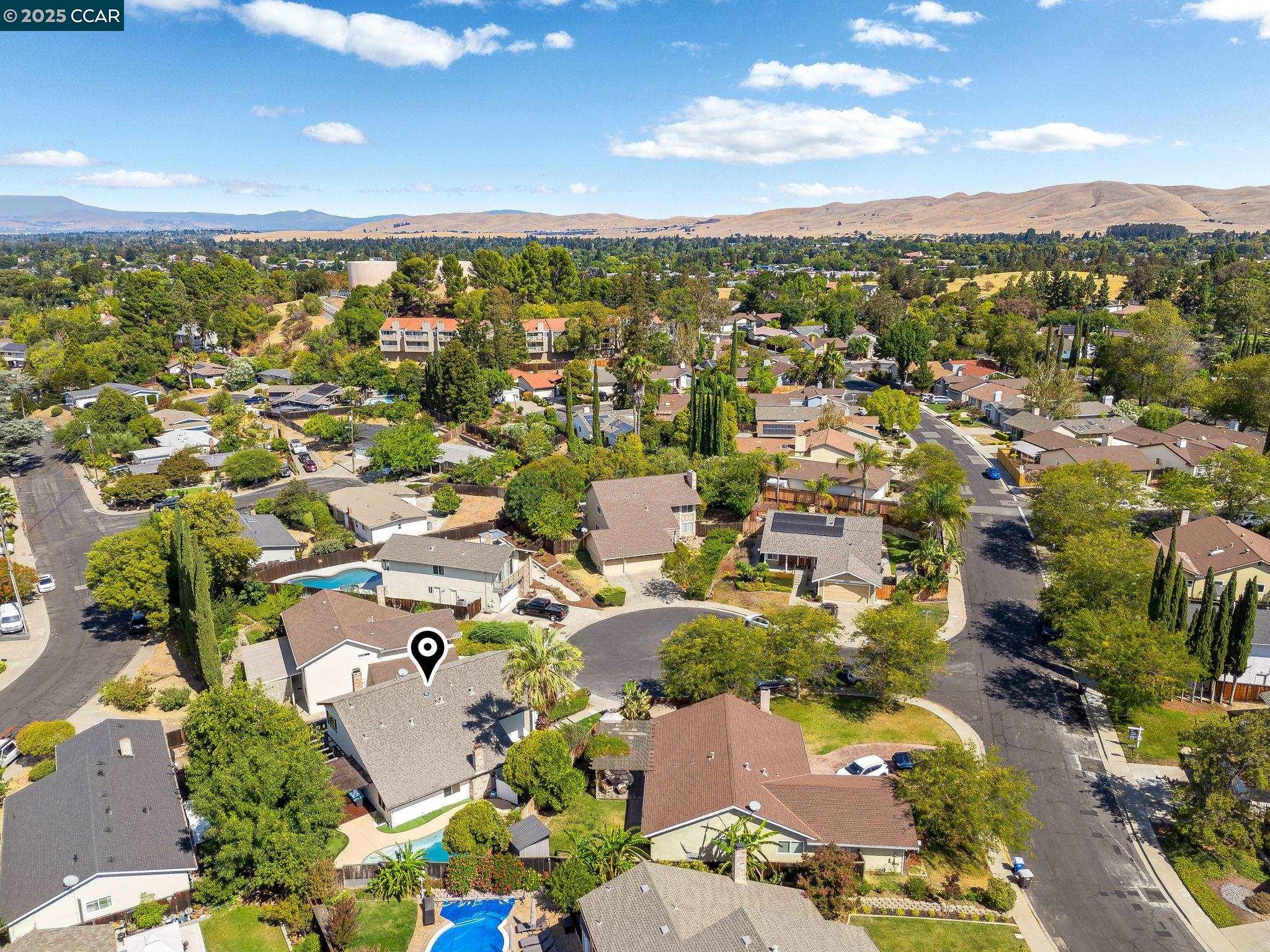 Detail Gallery Image 30 of 37 For 4516 Spring Valley Way, Concord,  CA 94521 - 4 Beds | 2/1 Baths