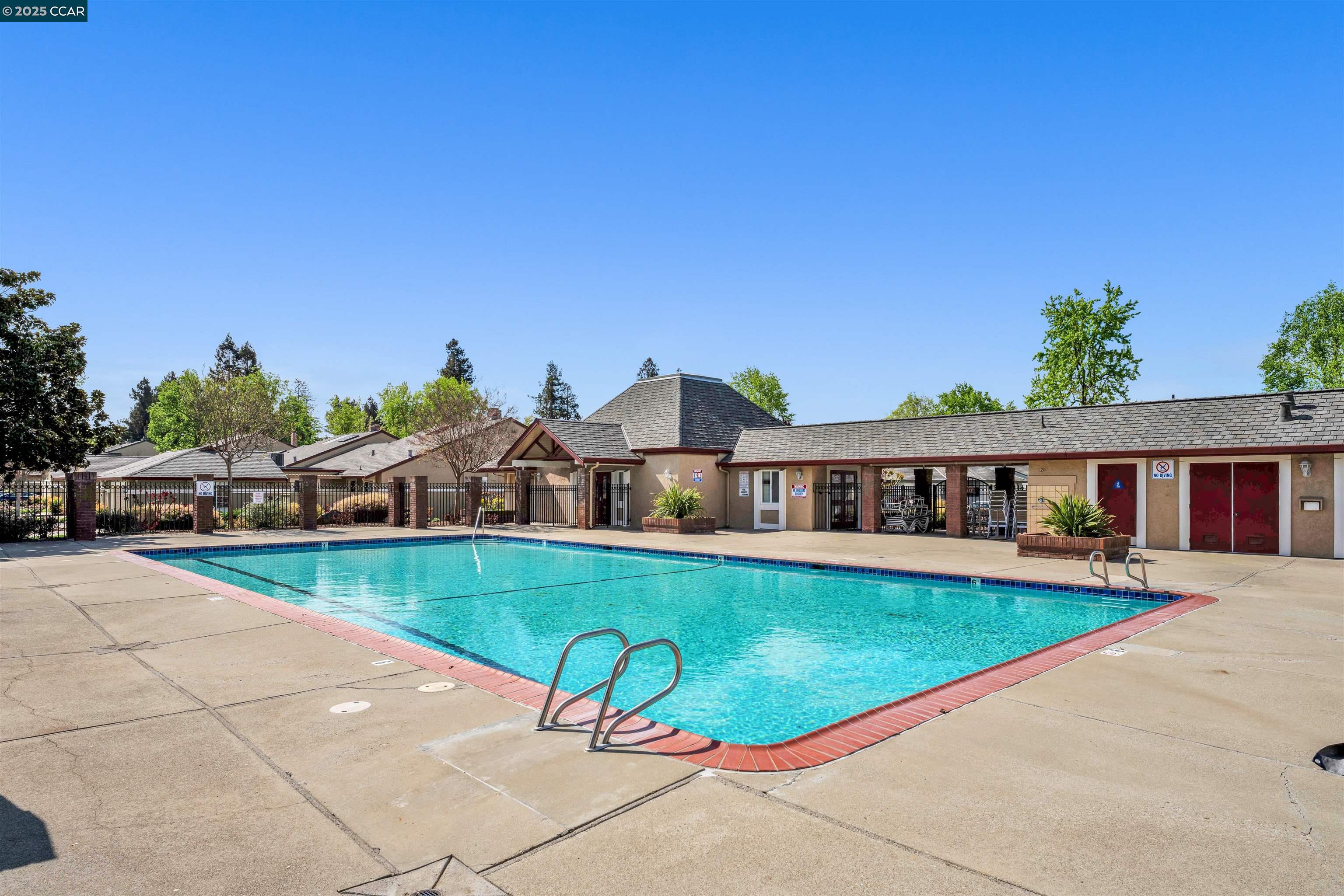 Photo #22: 41110856 Listing: Photo #22