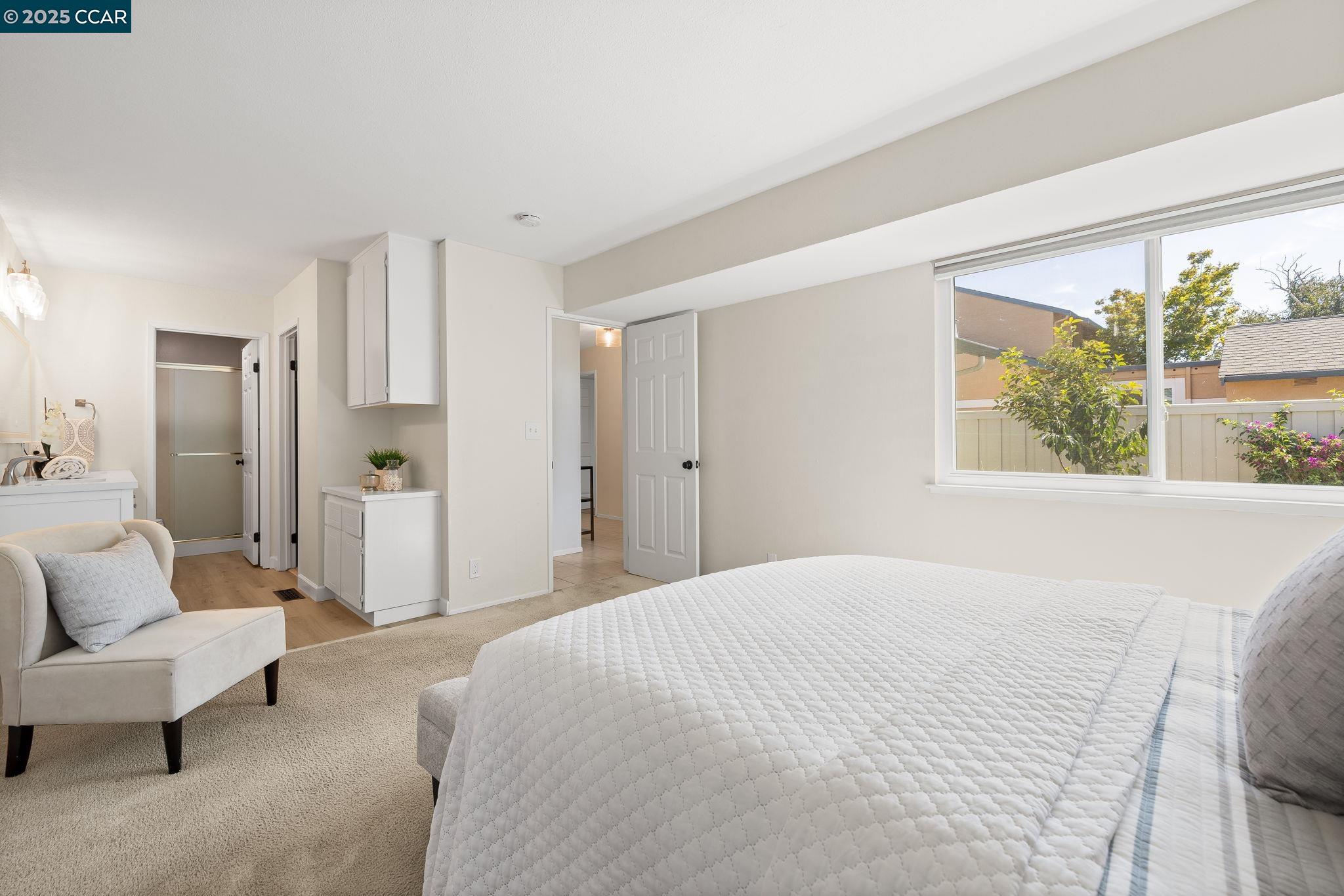 Photo #9: 41110856 Listing: Photo #9